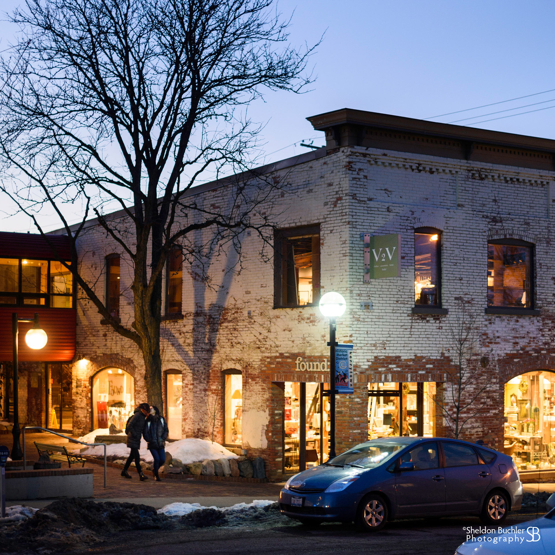 I caught this one on my way home last night. The colors were really pretty but it was too dark to really see what was going on. I realized after that there’s a special moment happening in the courtyard!