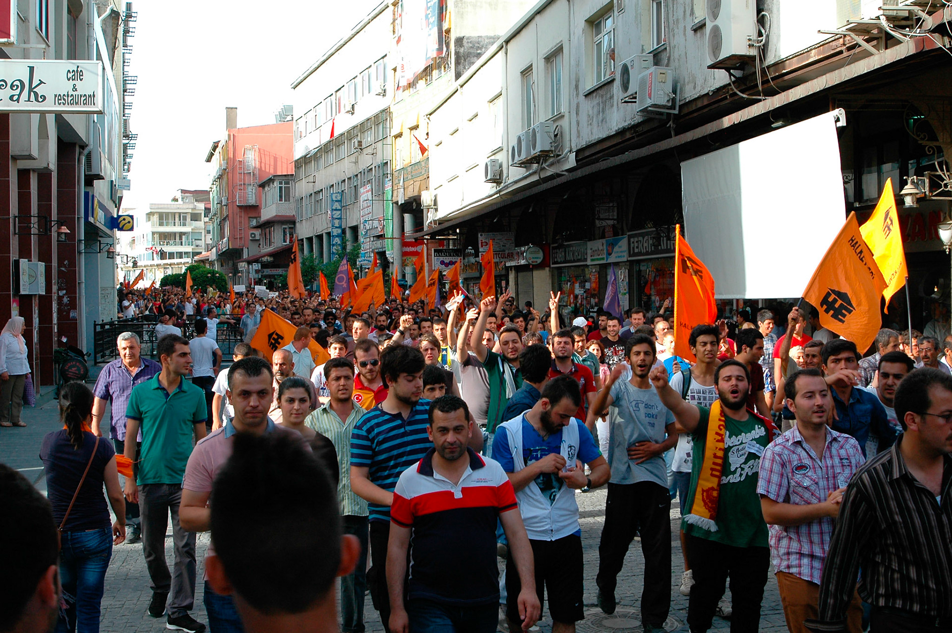 Saray Caddesi