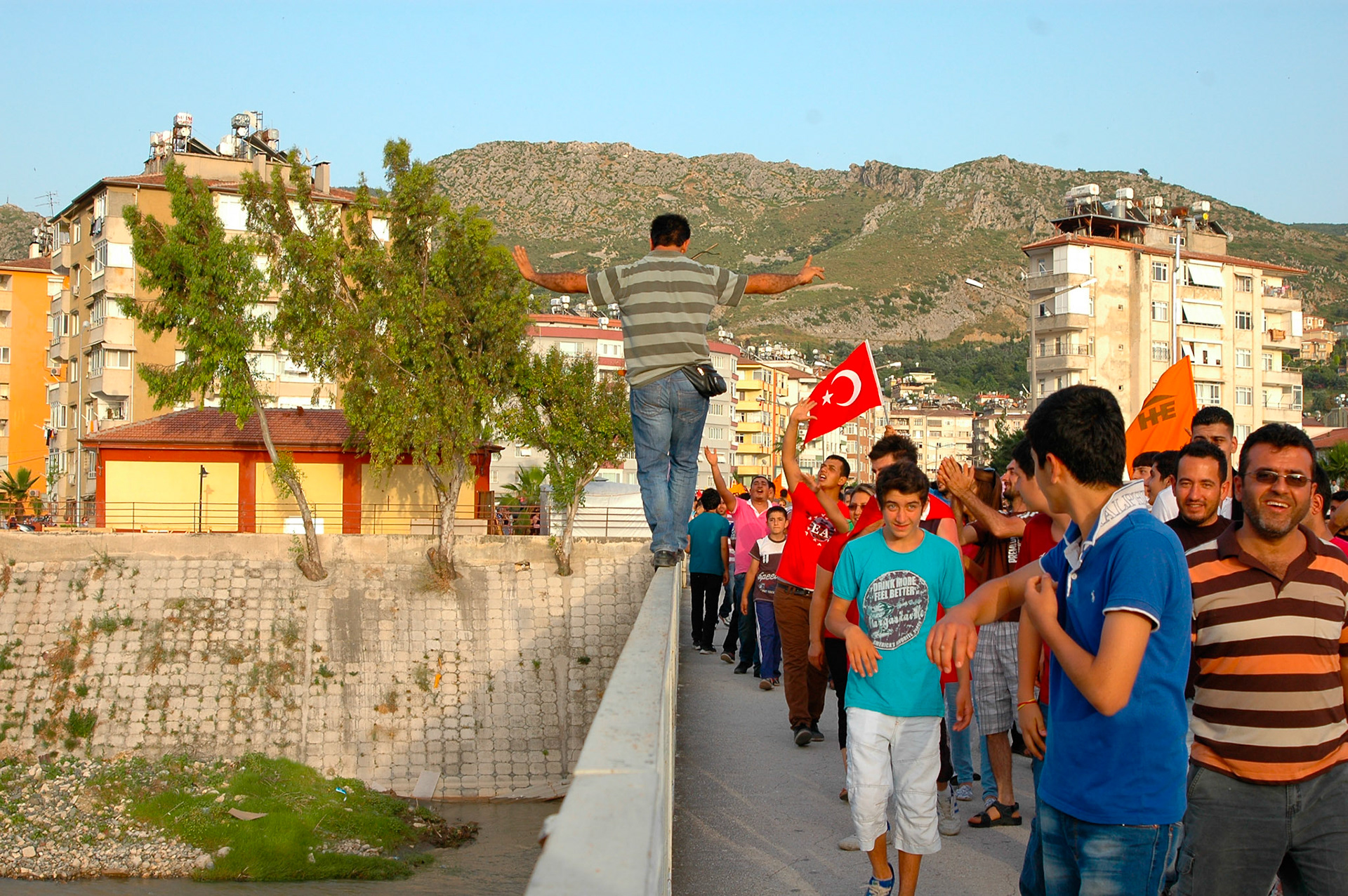 Cambaz / Şükrü Güçlü Köprüsü