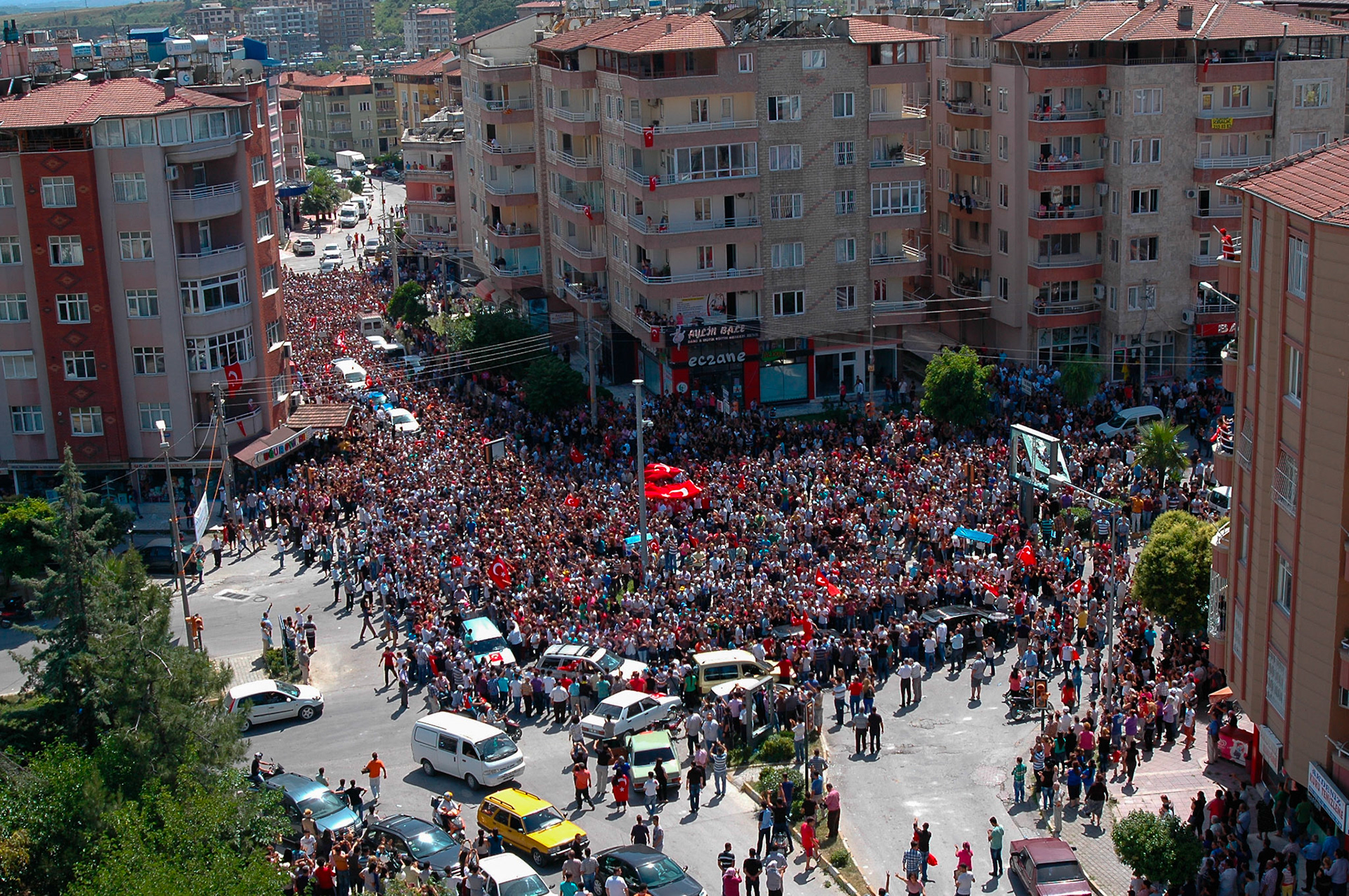 Şükrü Güçlü Bulvarı