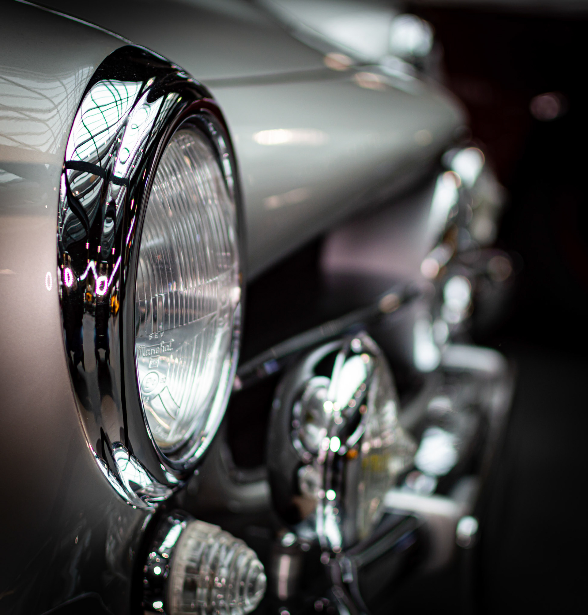 Chrome und Silber
