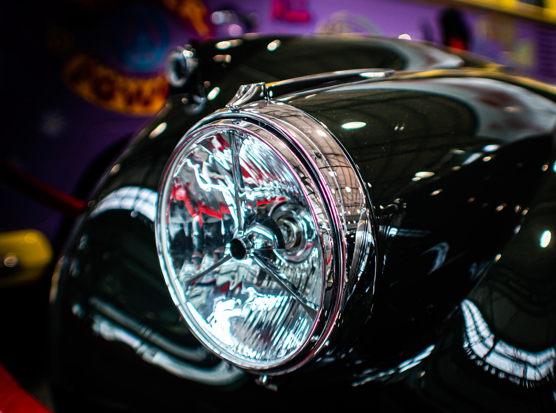 Chrome und Racing Green