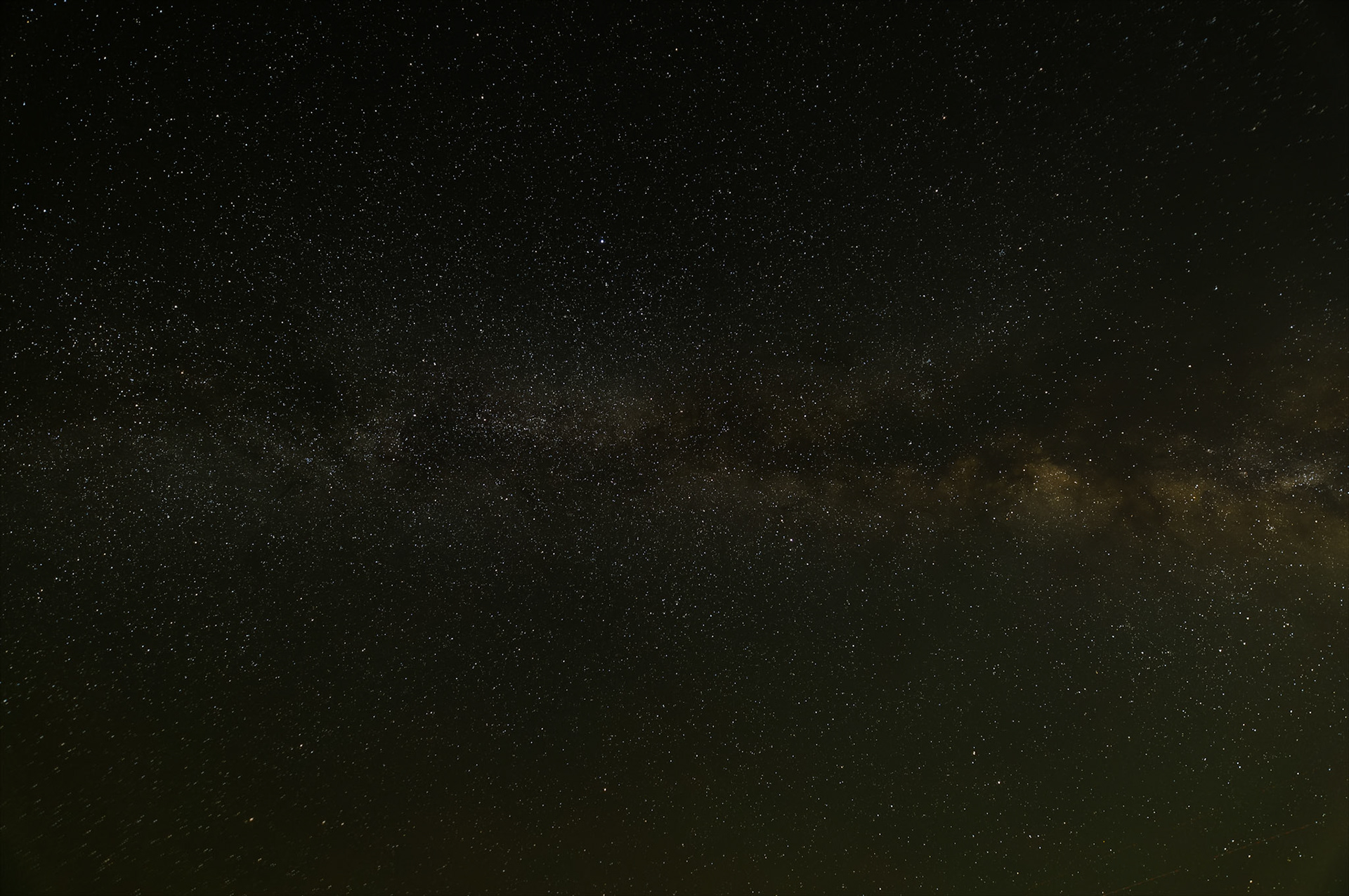 Picture saved with settings embedded.