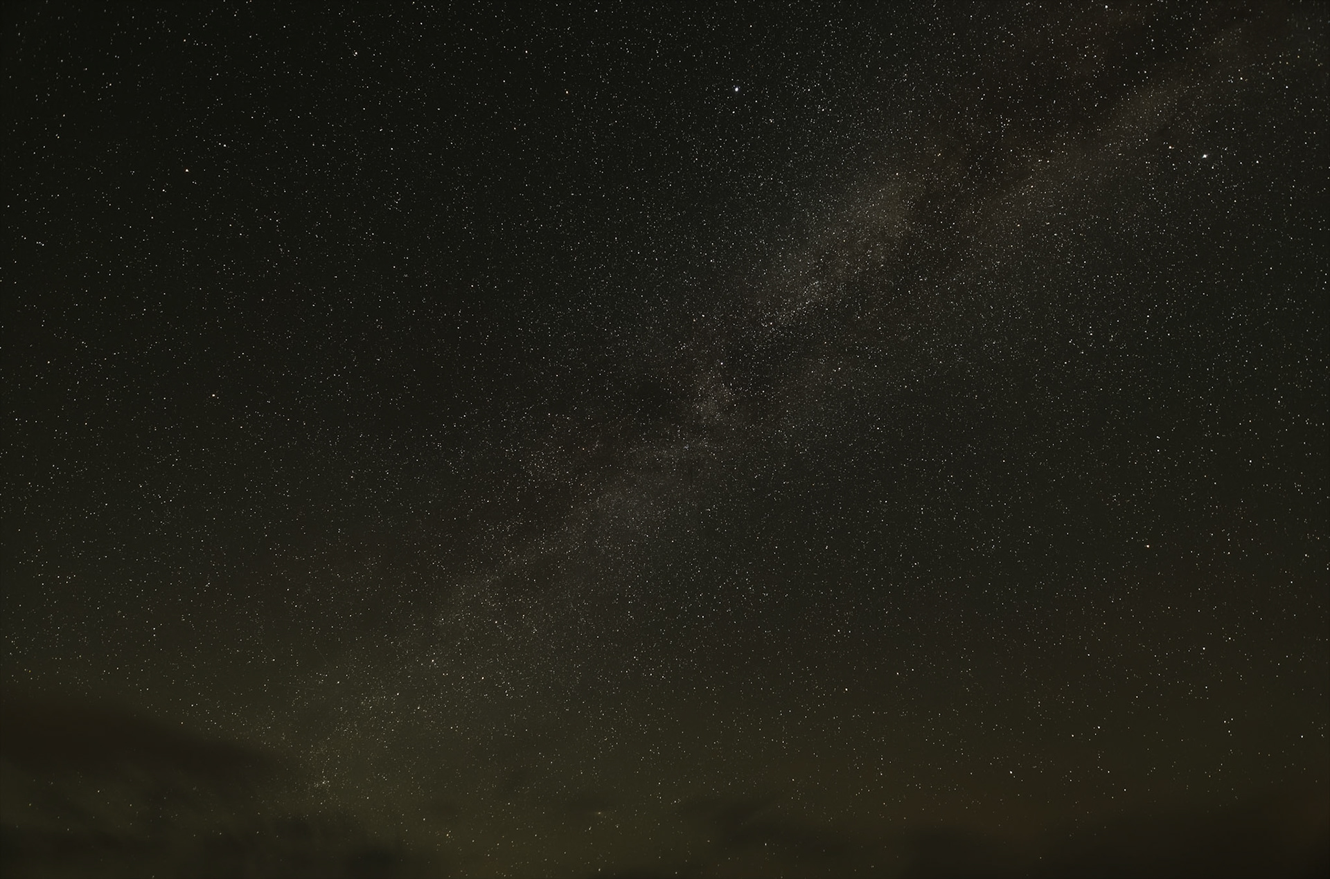 Picture saved with settings embedded.