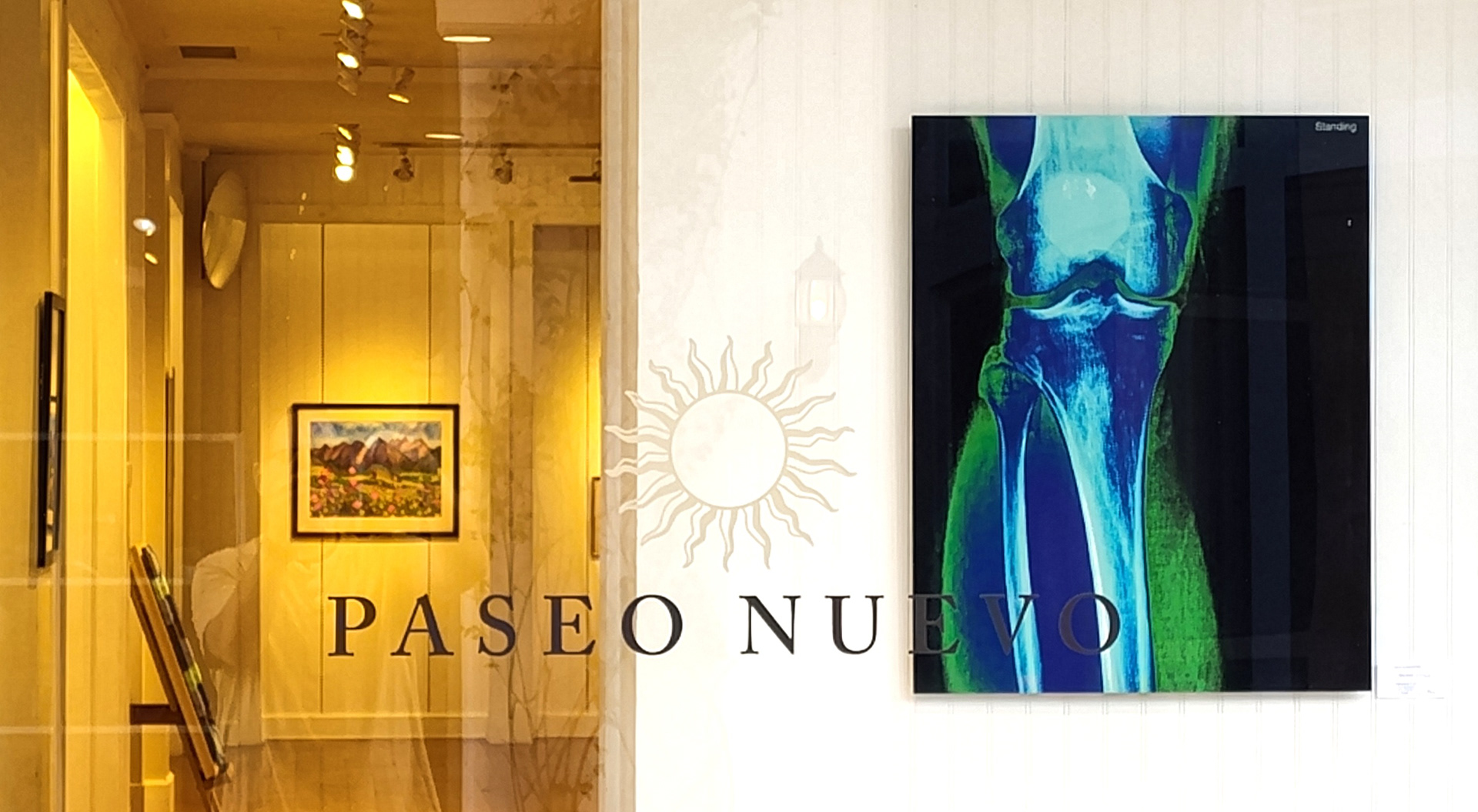 That's my "Blue Form" in the gallery window, to the right.