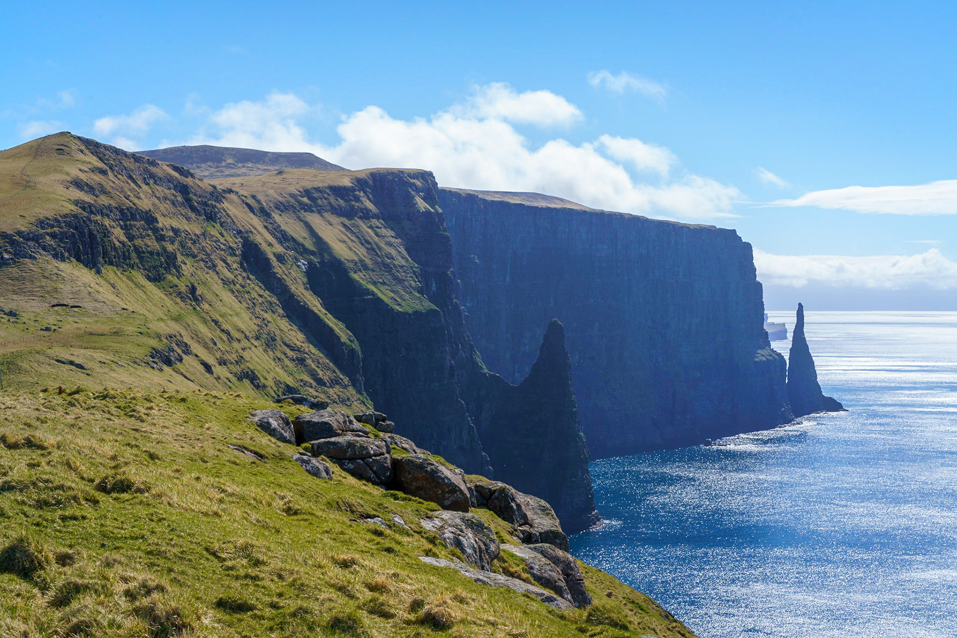 Lonirnar, near Liraberg, island of Sandoy