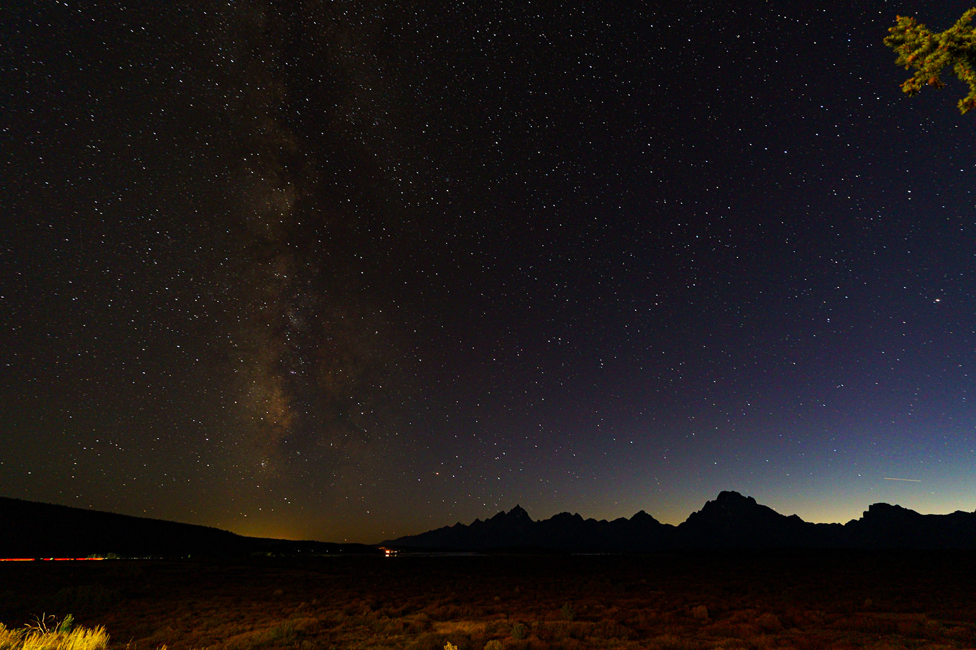 Near JacksonLakeLodge, Tetons Sep2022