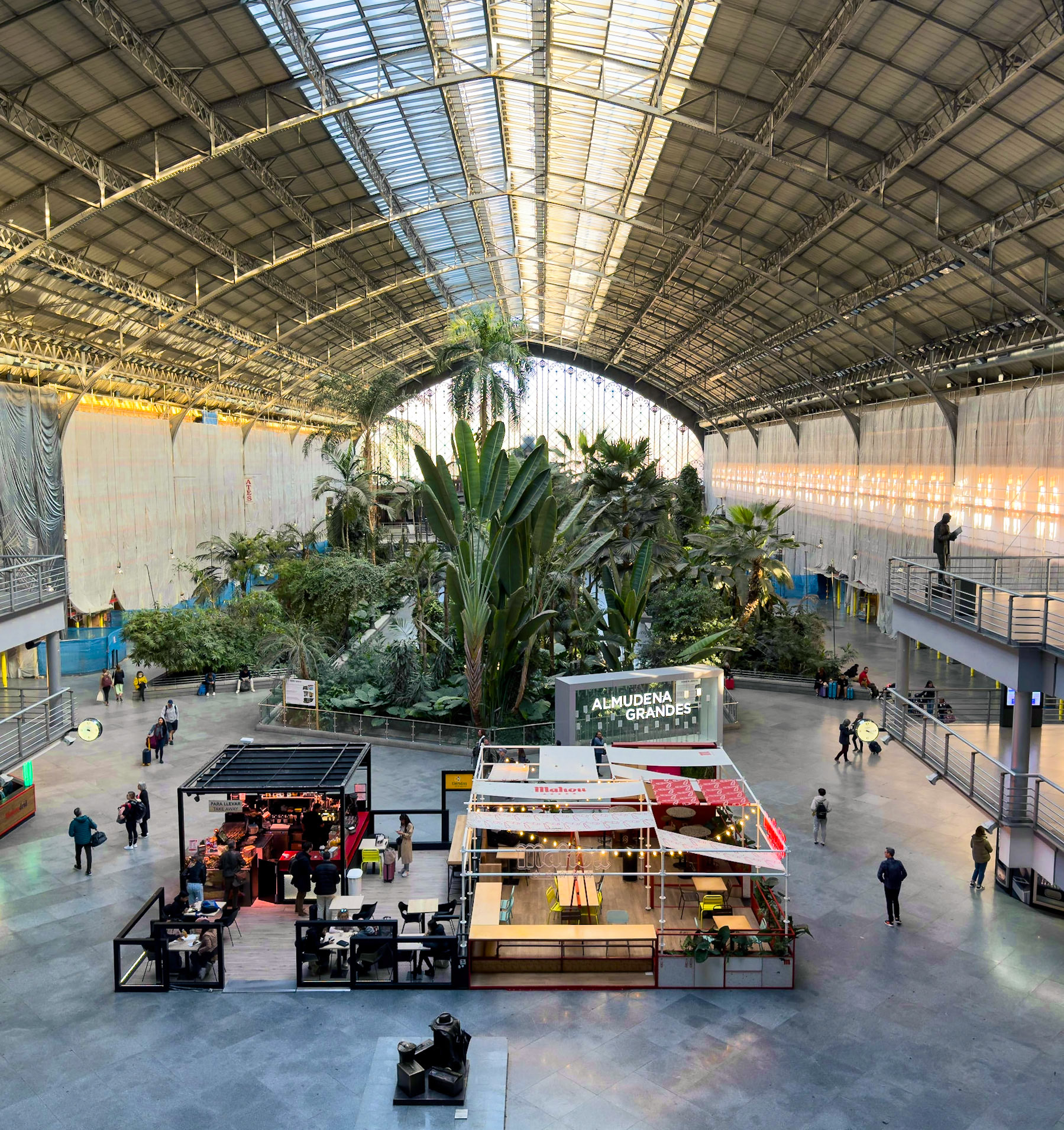 TrainStation, Madrid, April2023