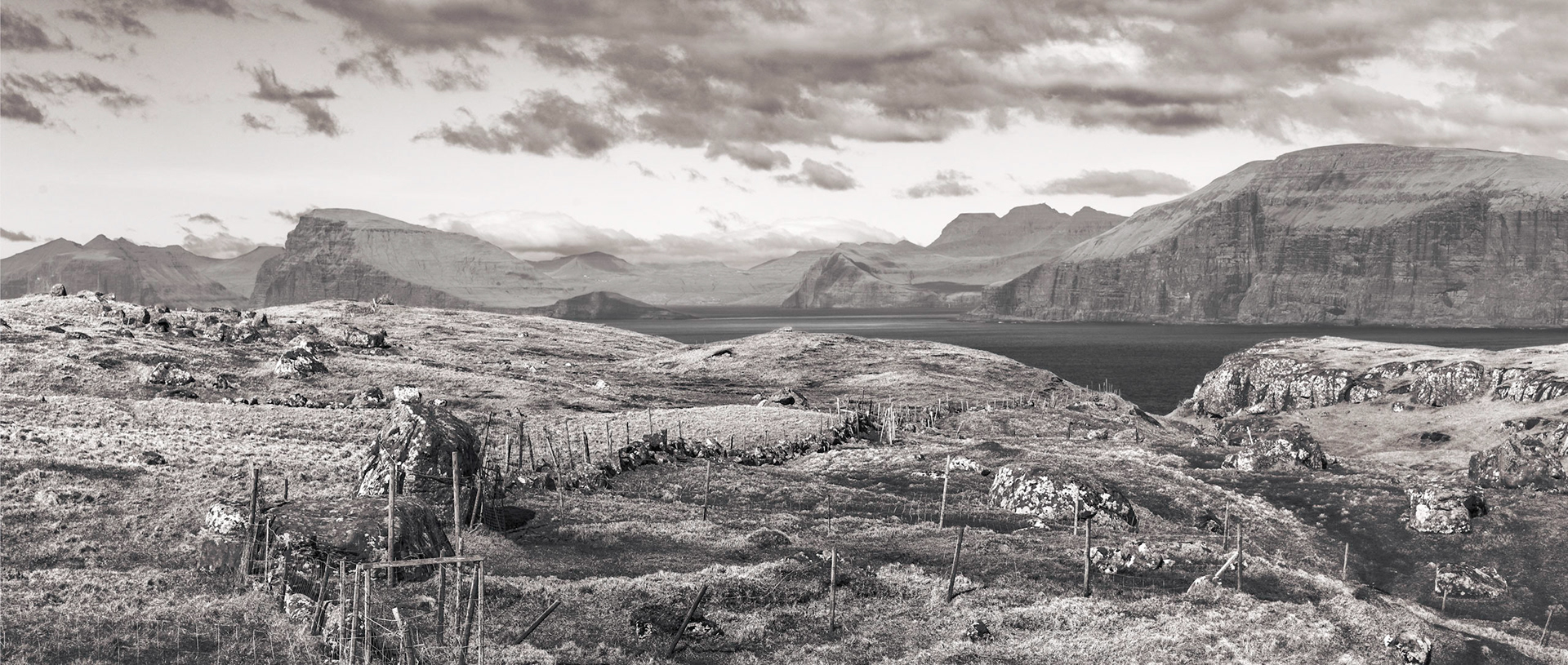 NorthFromSandoy,FaroeIslands April2022