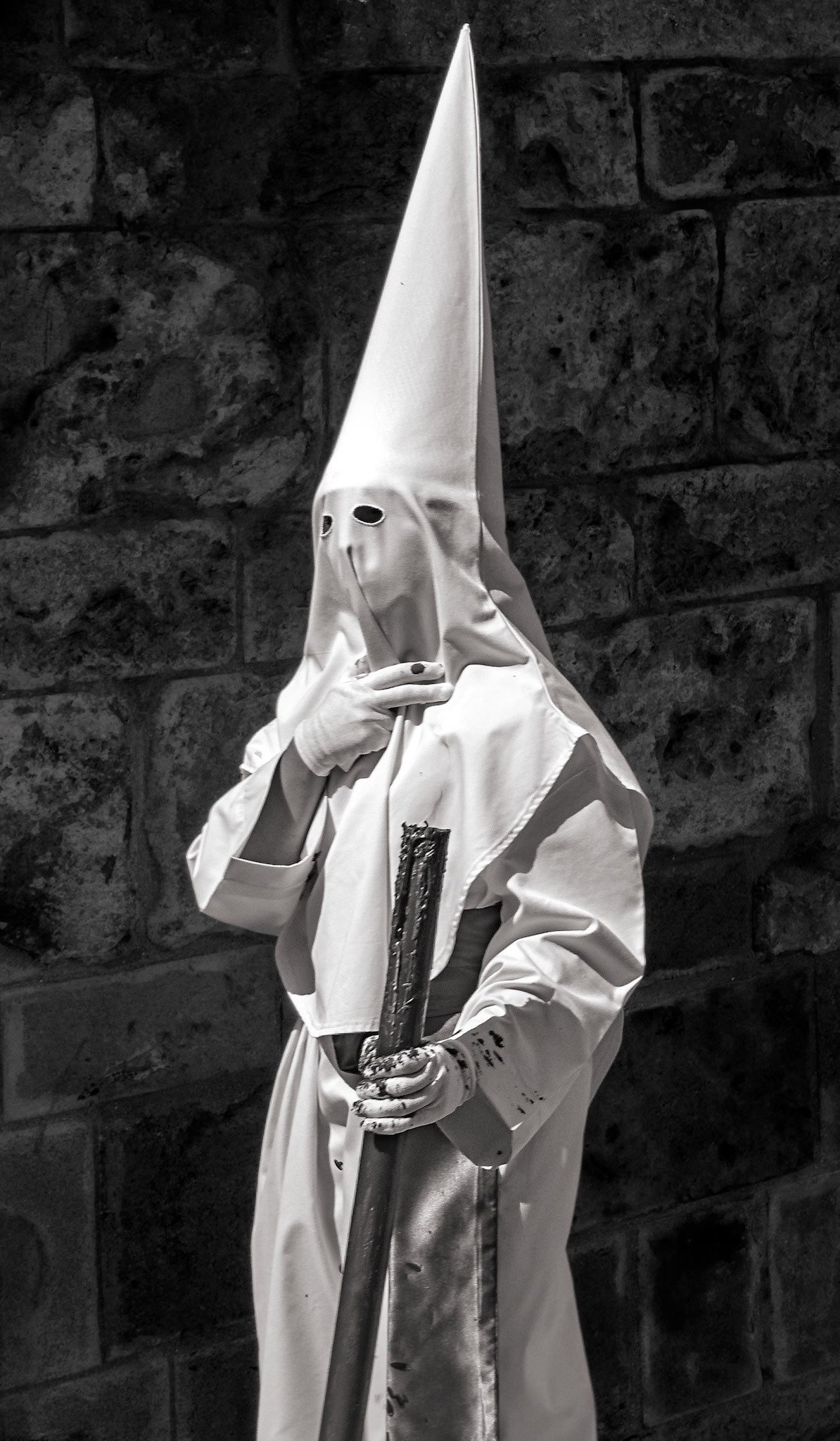 Penitant, Resurrection Sunday, Cordoba Spain, April2023