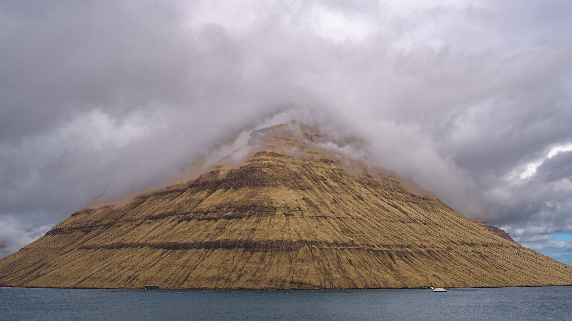 Eysturoy, Faroe Islands, April 2022