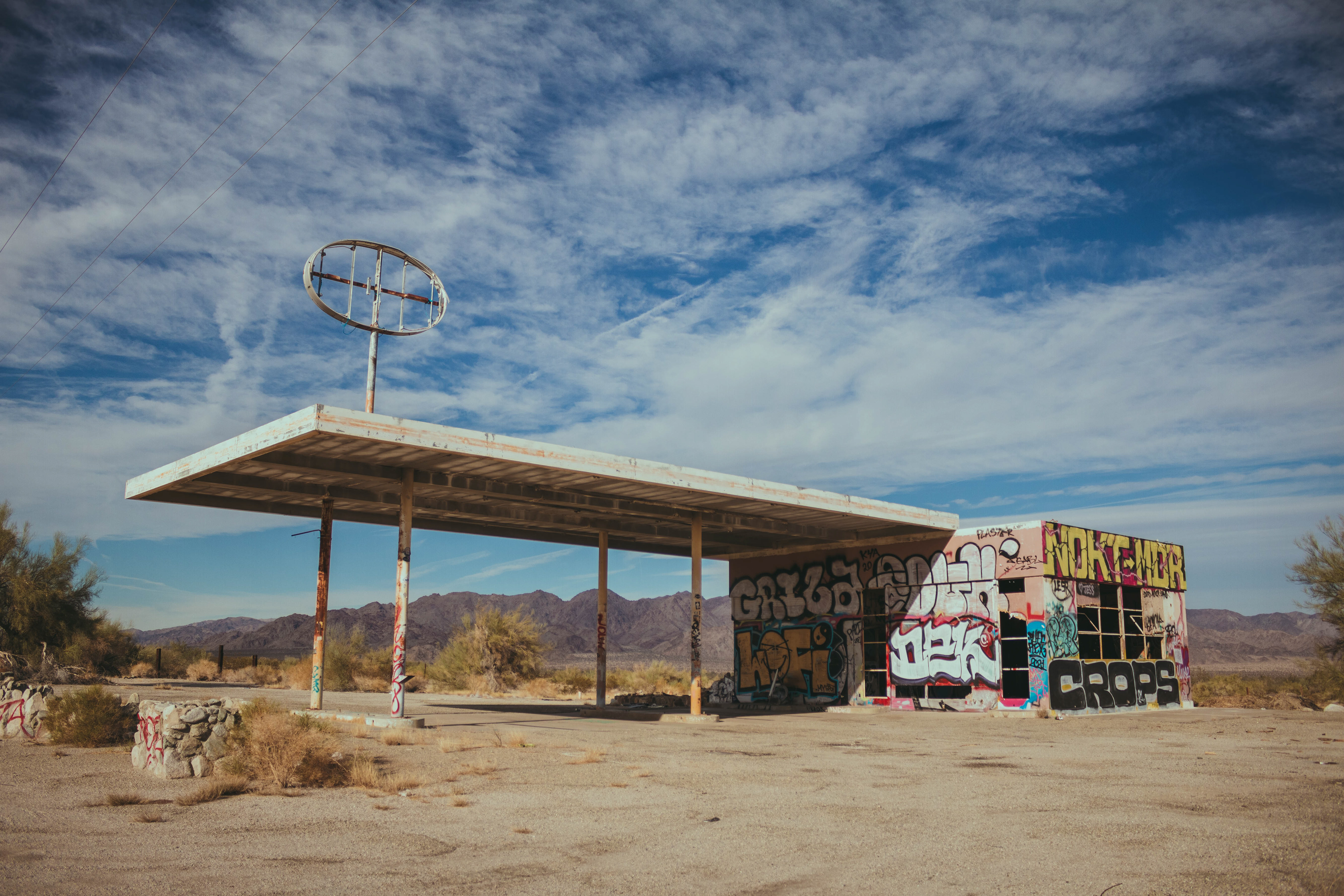 An abandoned gas station off of the desert highway (2021).