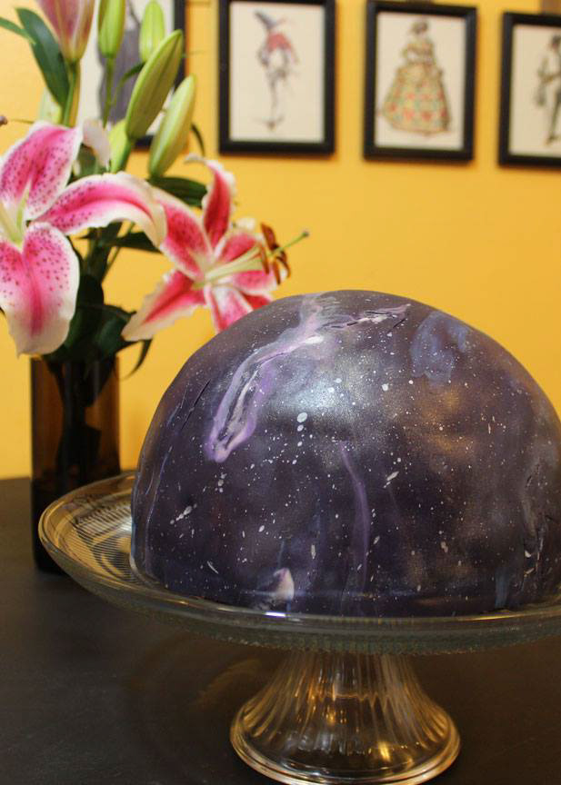 galaxy cake