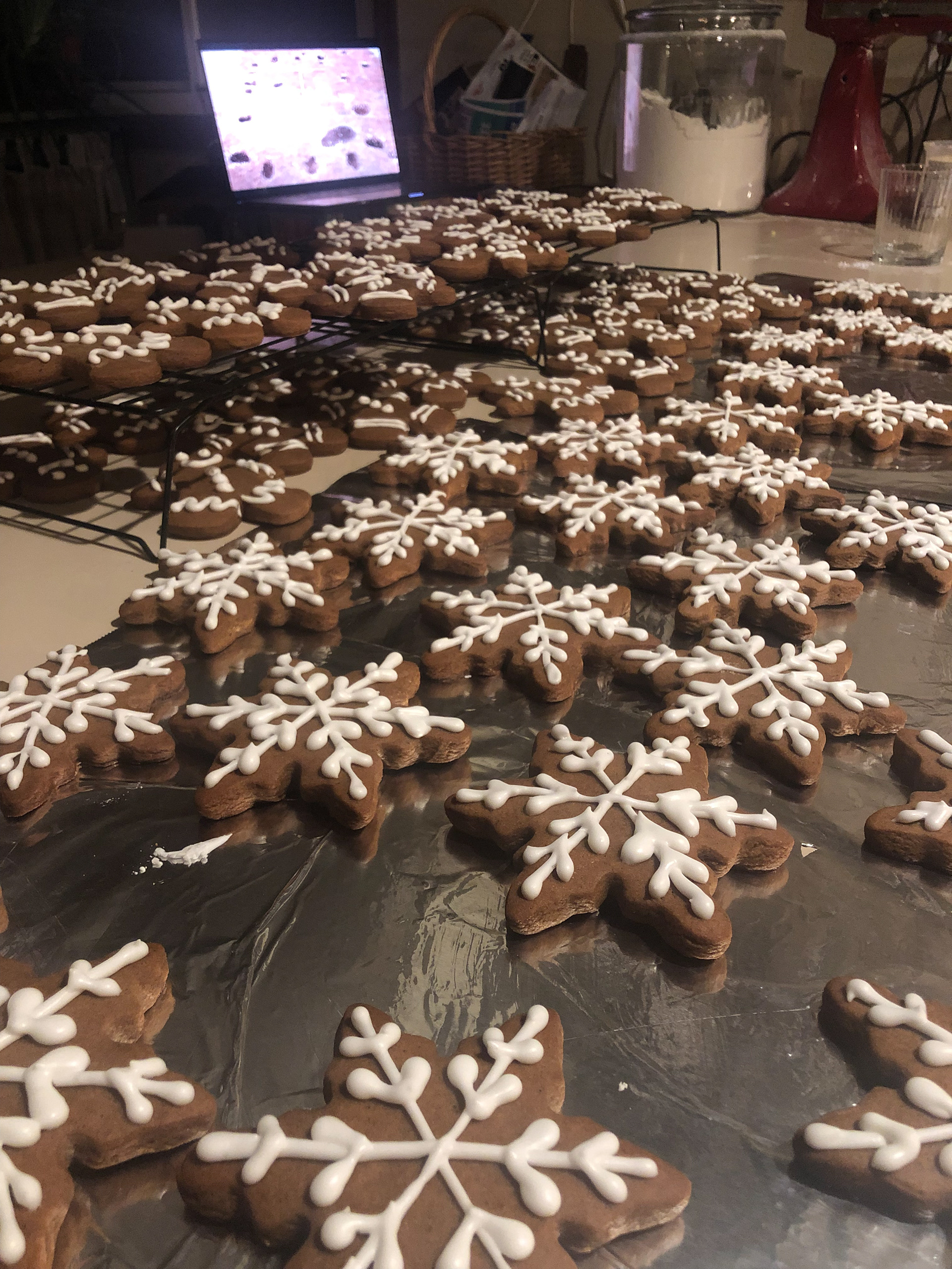 Gluten-free gingerbread snowflakes