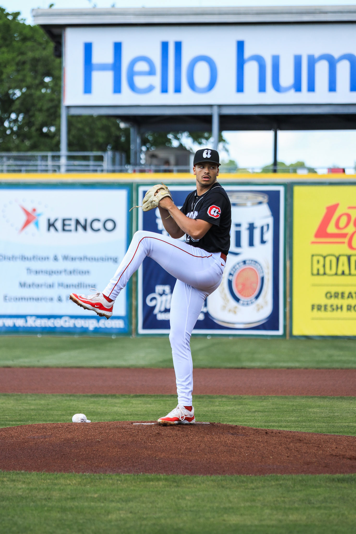 Lookouts vs. Clingstones 4.26 - Chase Burns pitching