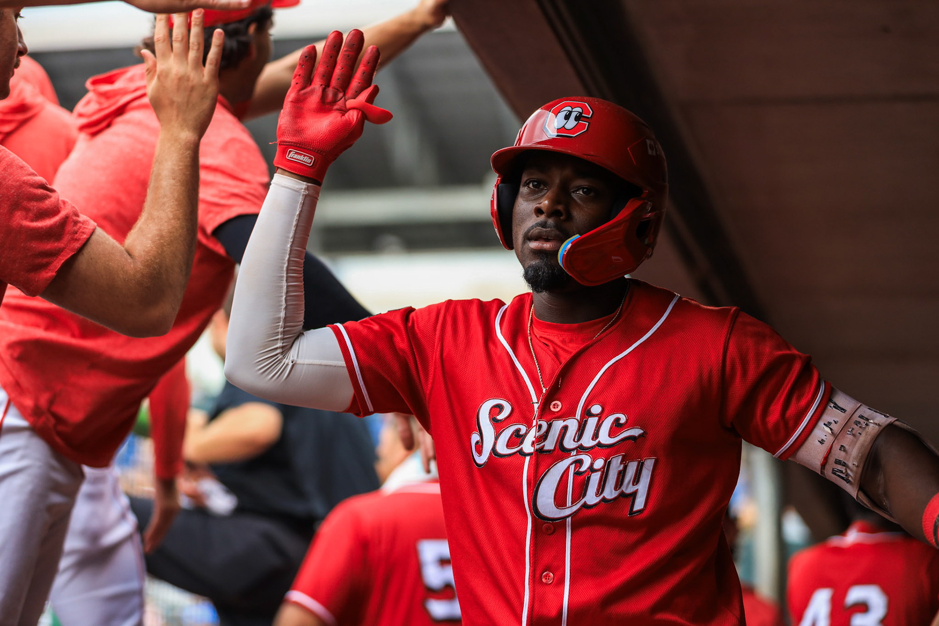 Lookouts vs. Smokies 8.1 - Jay Allen II dugout celebration