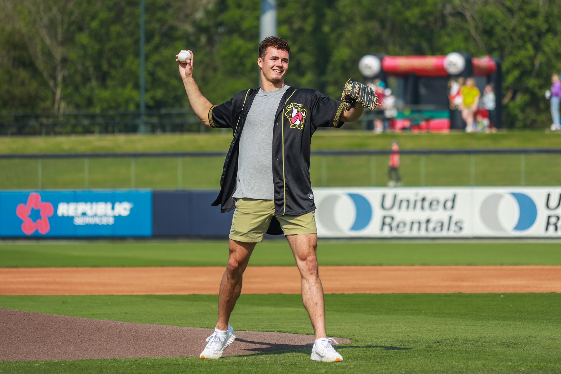Ladd McConkey First Pitch 4.6