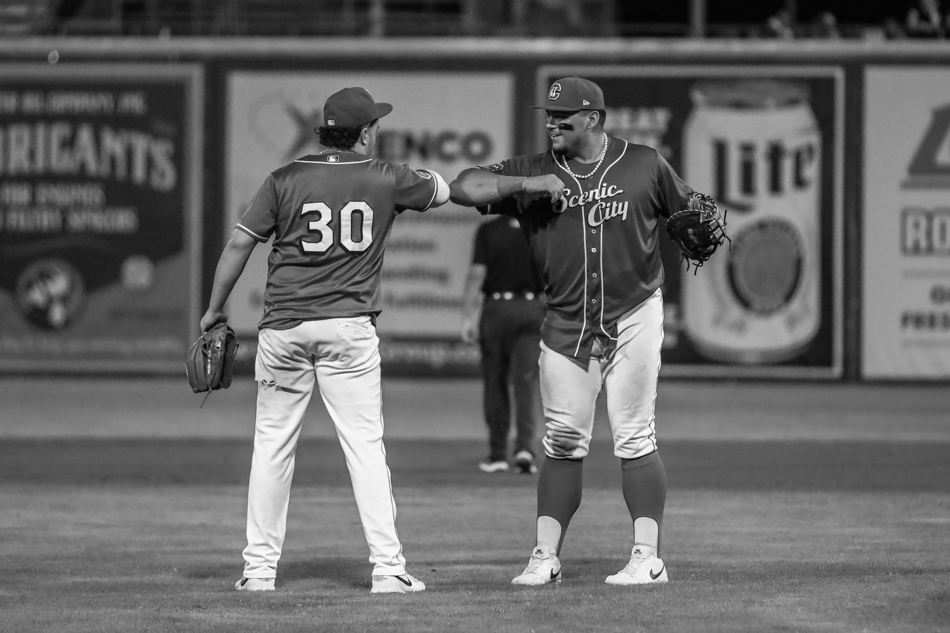 Lookouts vs. Shuckers 6.11 - Sal Stewart & Ruben Ibarra celebrate win