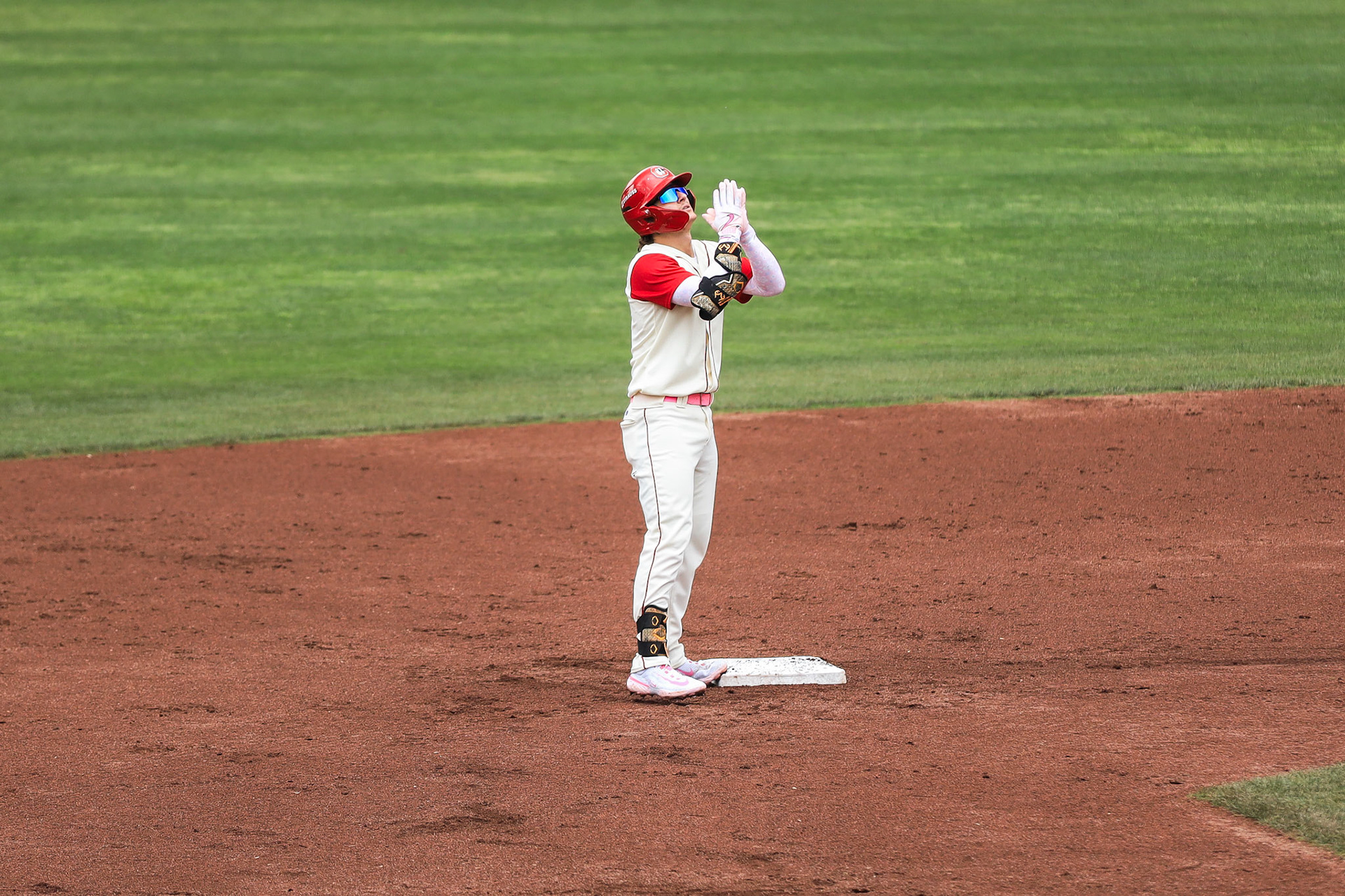 Lookouts vs. Smokies 5.11 - Austin Hendrick celebrates a double