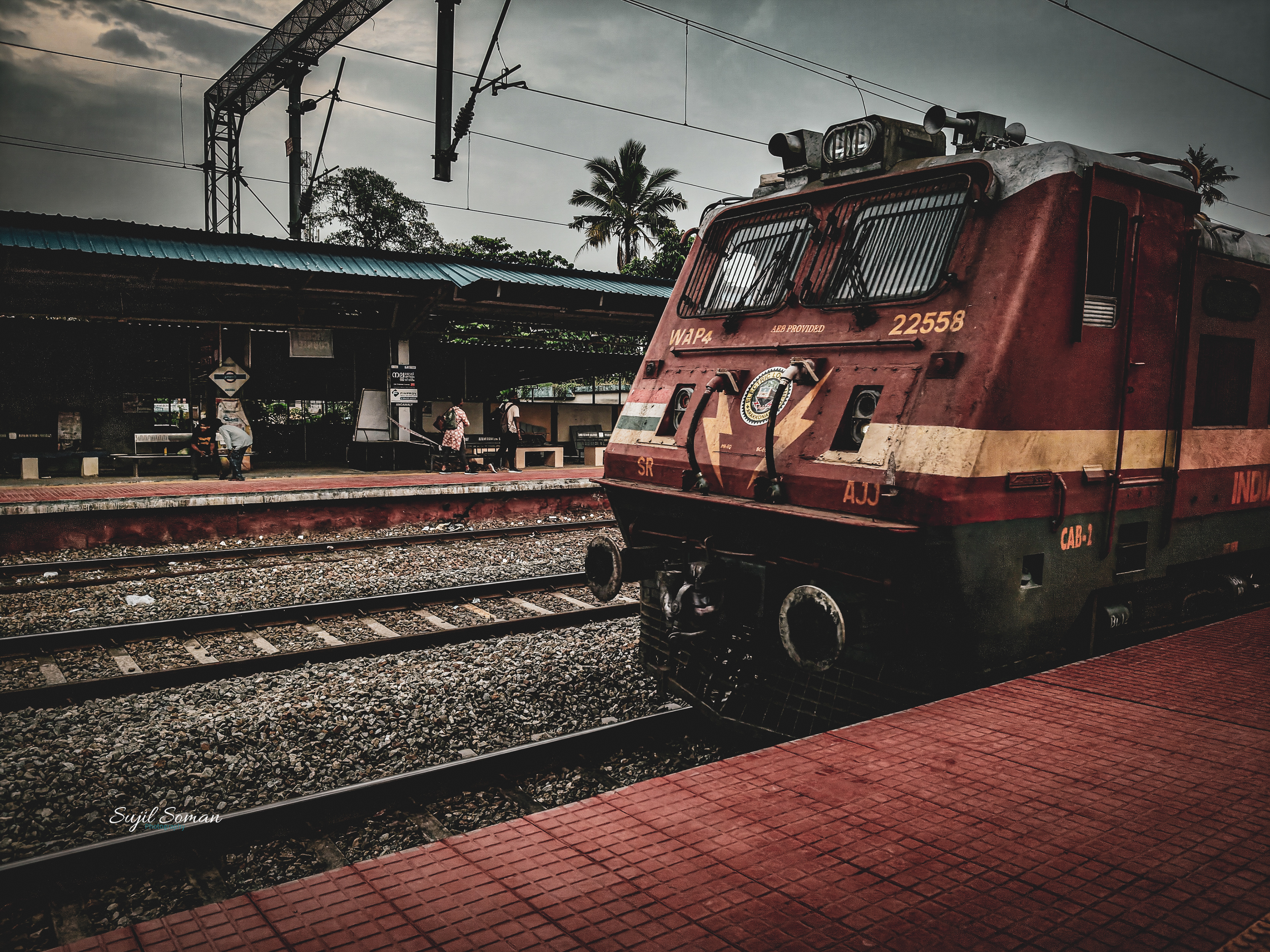 Trains and Railways always evoke emotions. This shot from Angamaly Railway stations shows the workhorse WAP4 zipping past me but frozen with a fast shutter on my phone.