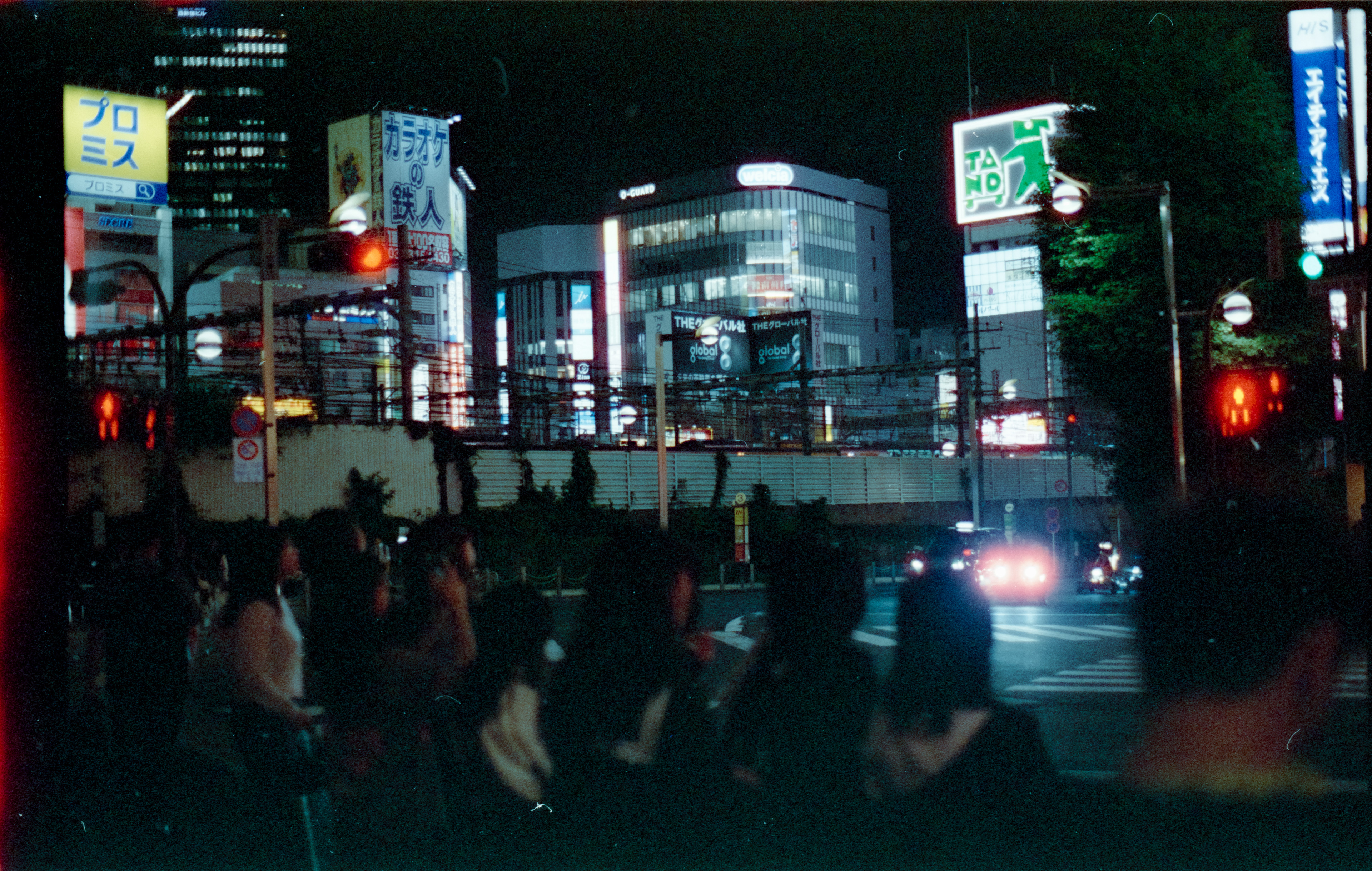 35mm CineStill 400D | Minolta Dynax4 | 50mm f/1.7