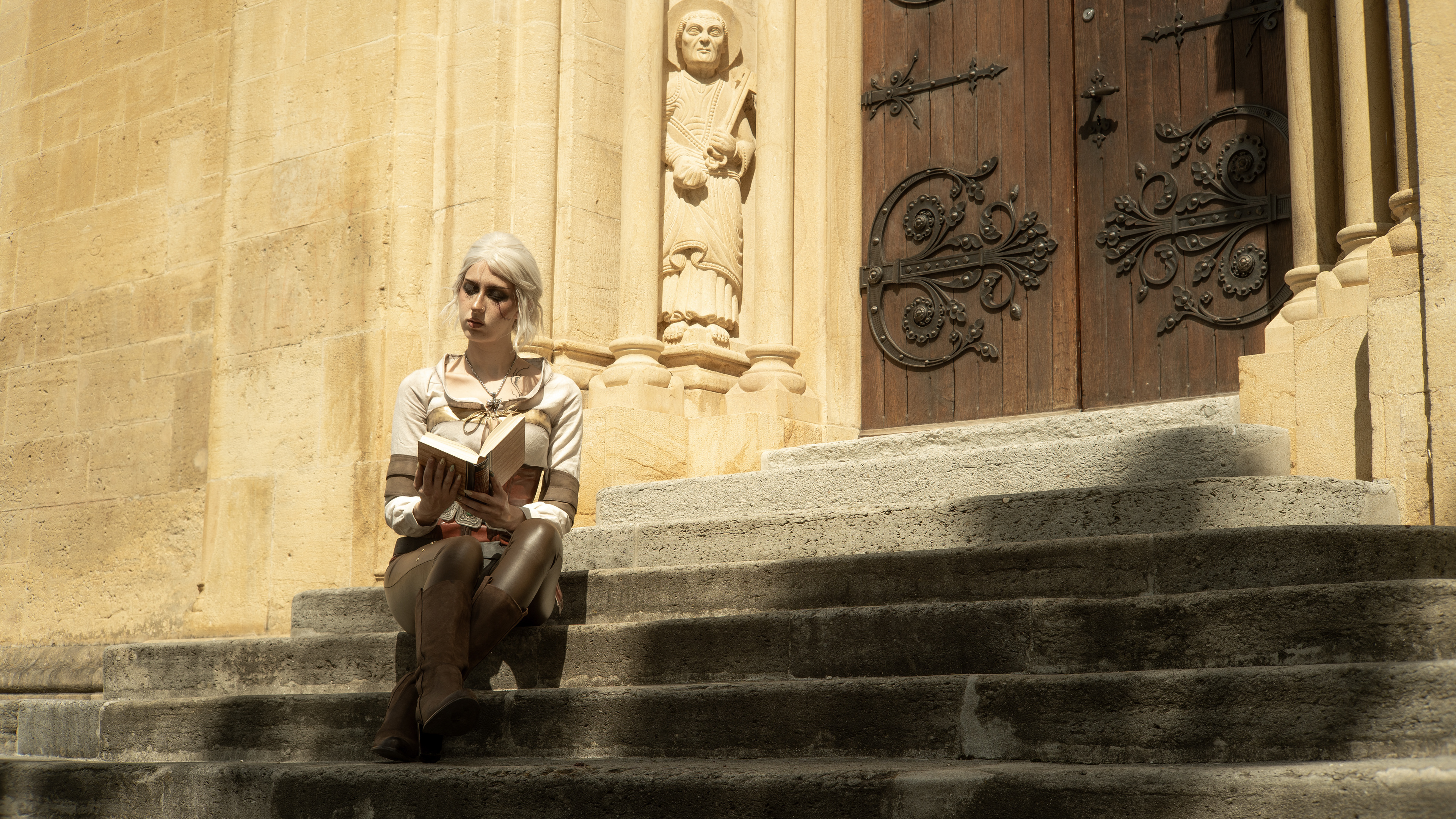 Location Switzerland, Yverdon-les-Bains Model Melya_cos (2025)