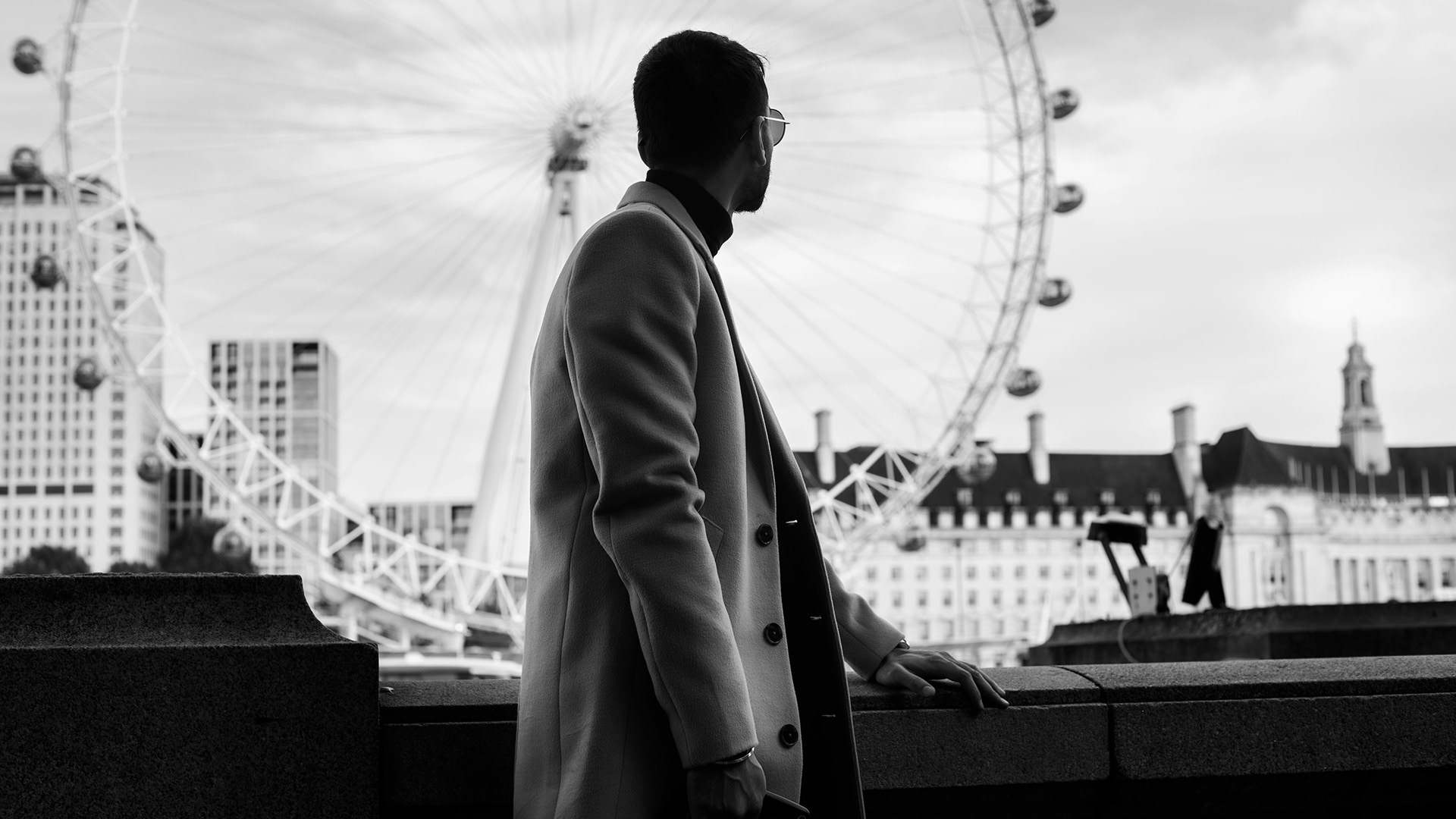 Location: London, United Kingdom Model: Devjeet Singh (2020)