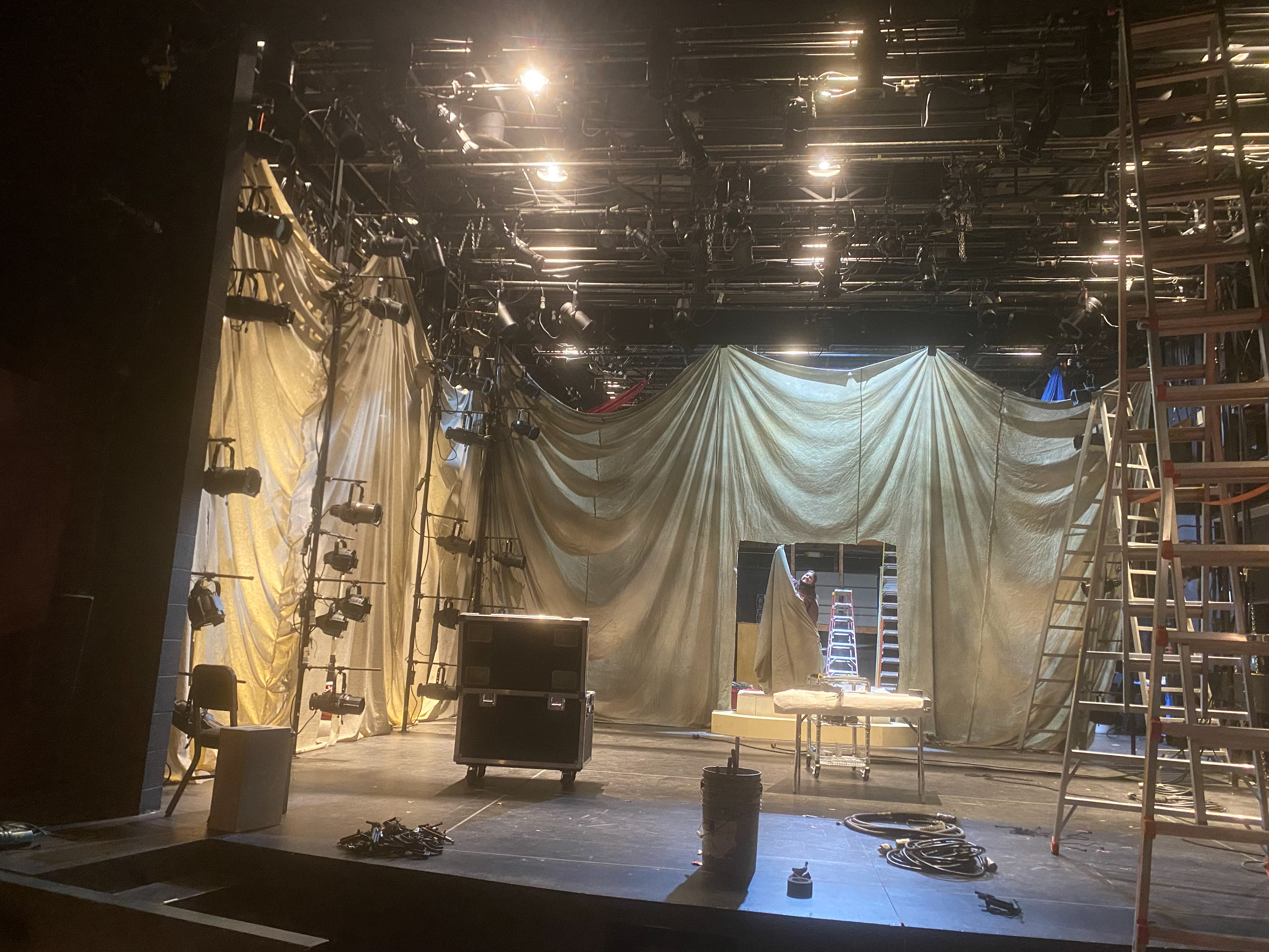 Outer Fabric Layer was sewn panels of medium weight muslin dead hung with minimal pickpoints to create dramatic swags.