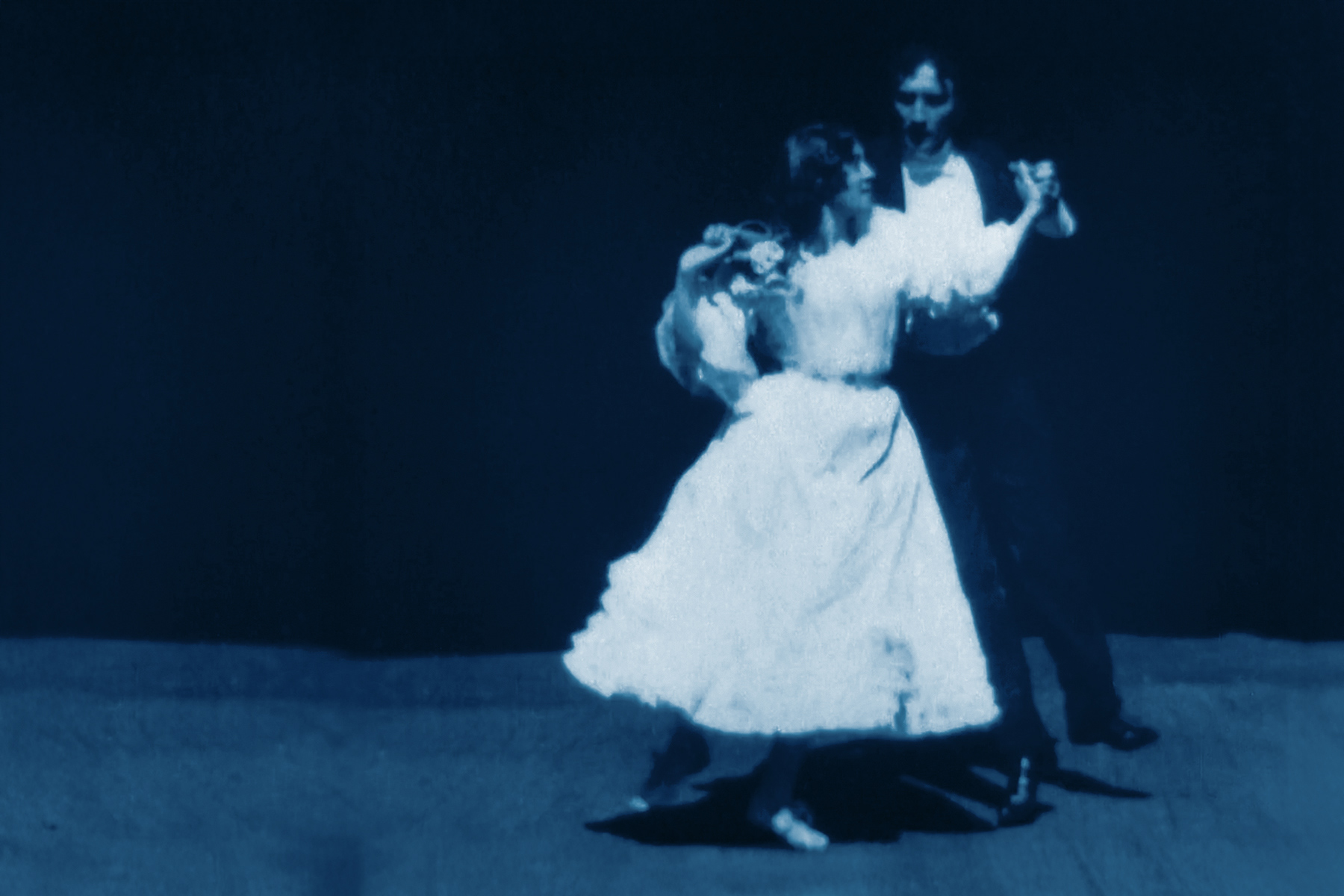 Digital image test for cyanotype effect