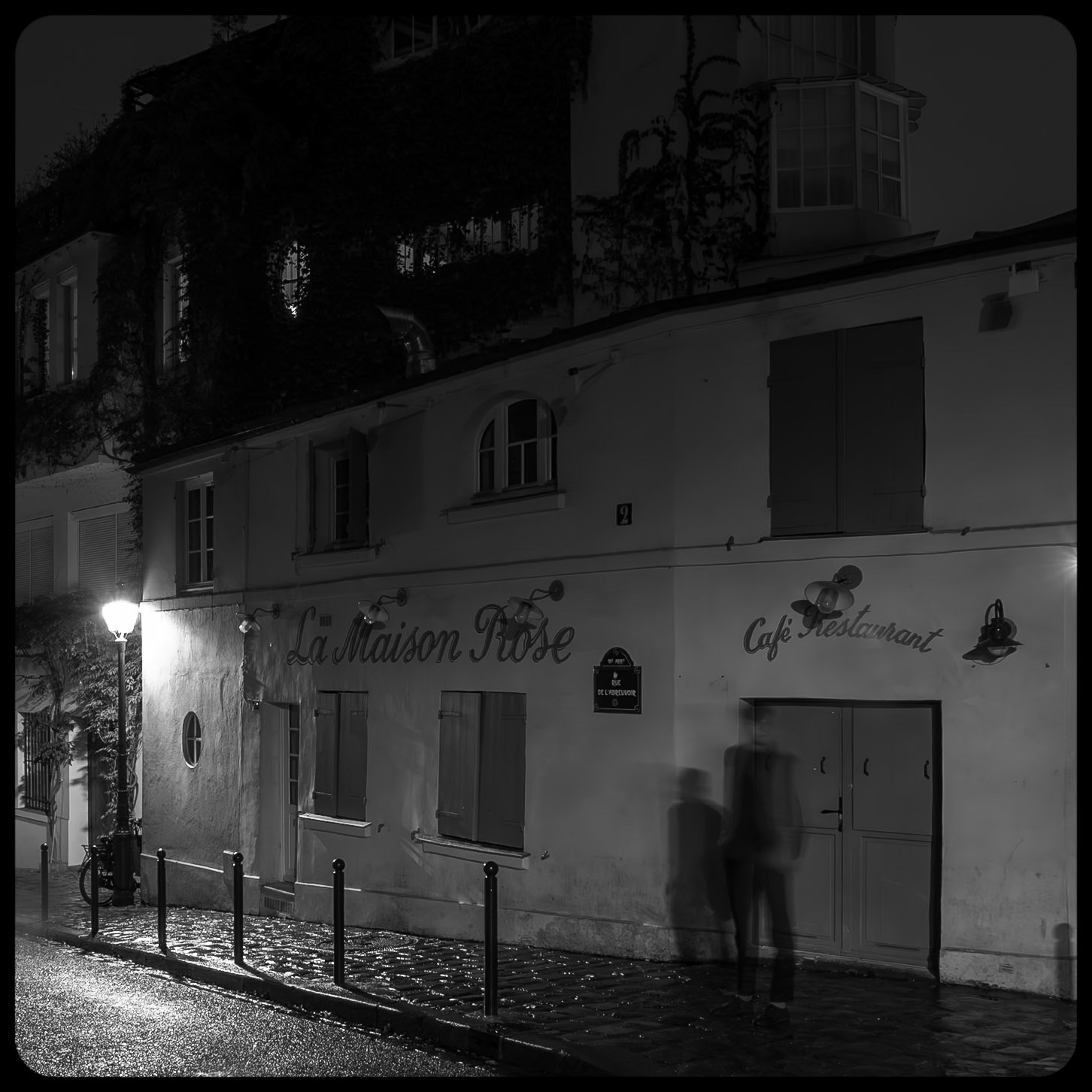 Waiting for Brassai, Paris, France (2017)