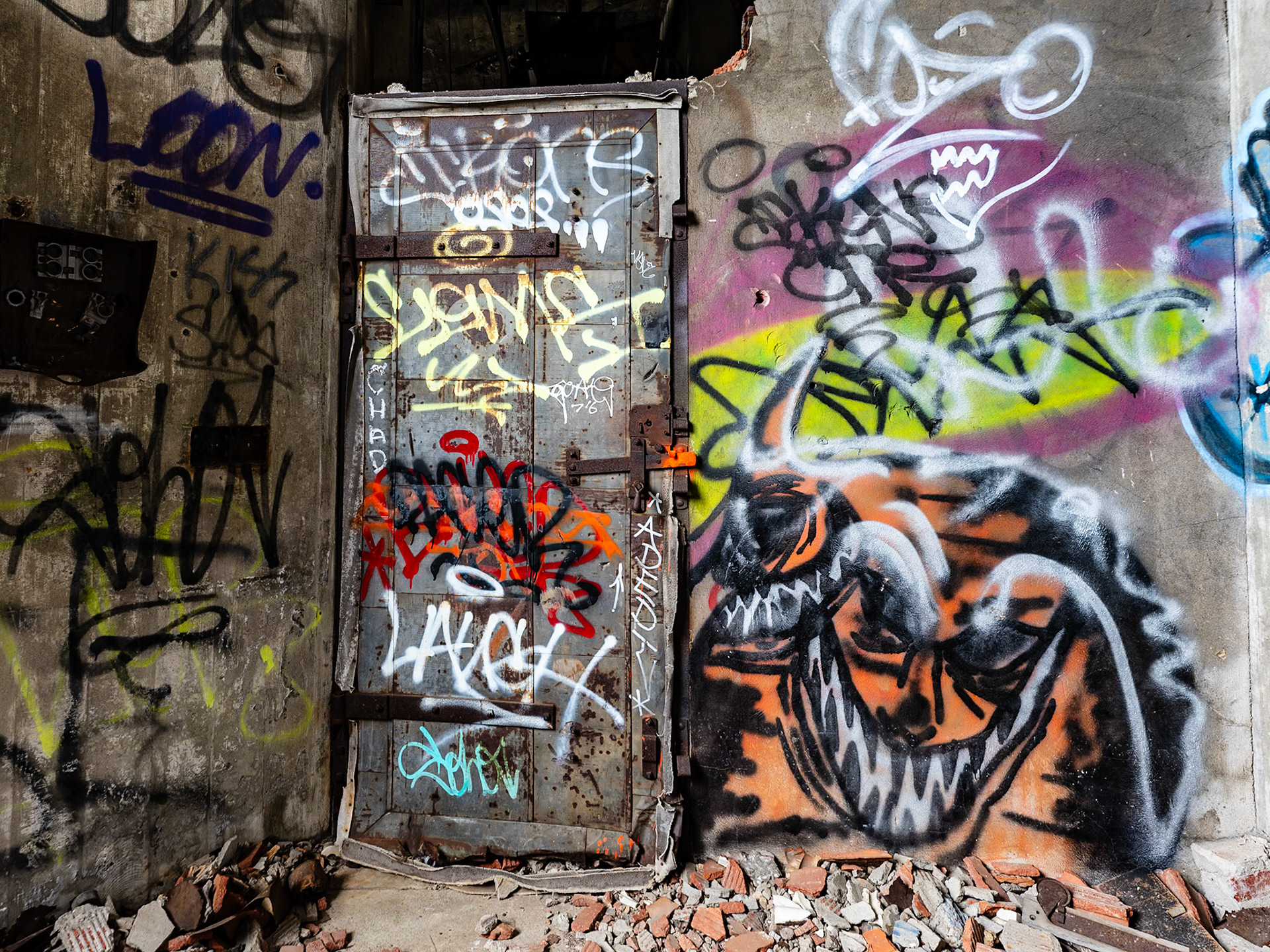 Employee Entrance, Buffalo NY (2023)