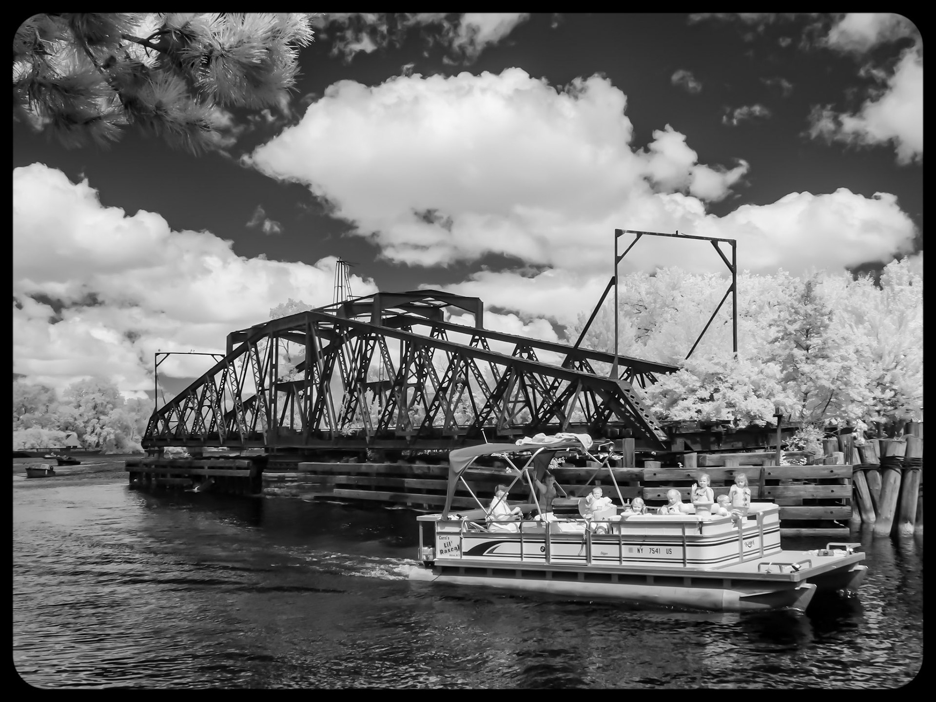 Erie Canal, Tonawanda NY