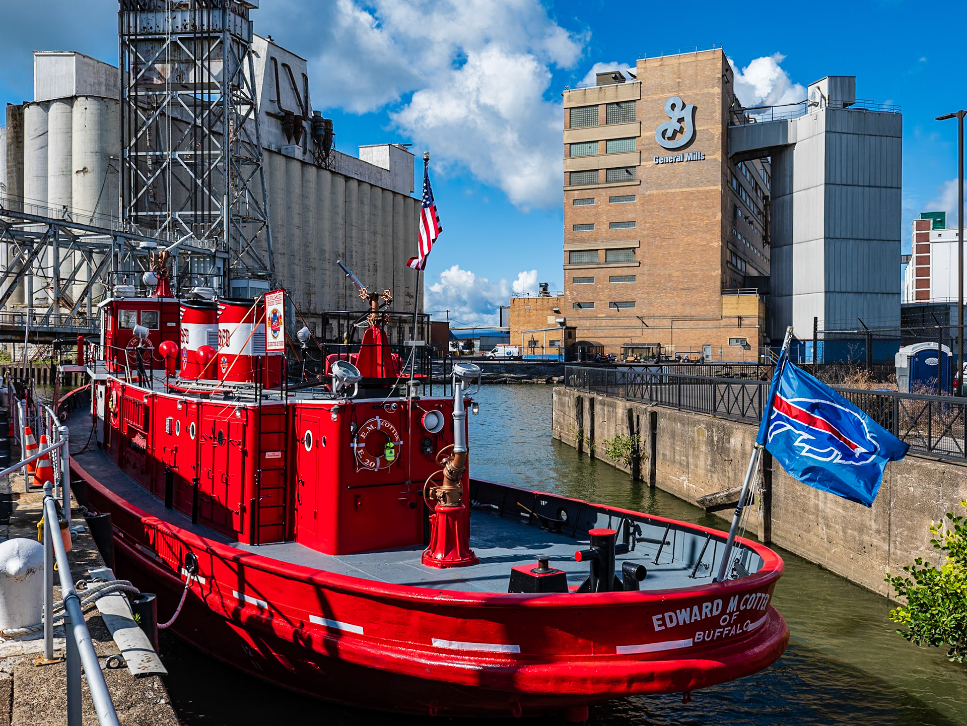 Edward Cotter Fireboat, Buffalo NY