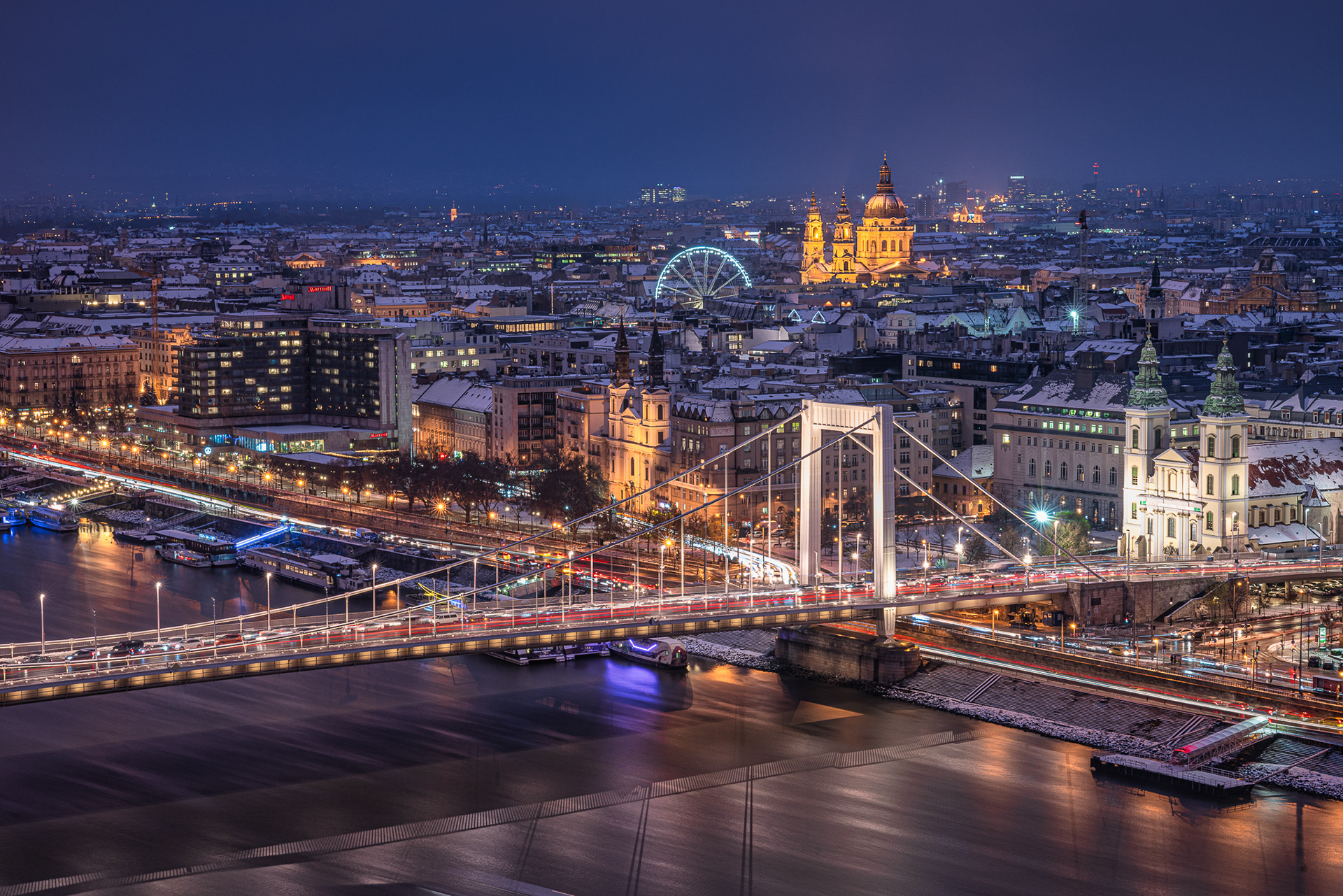 Night shot from Szabó Dezső stny