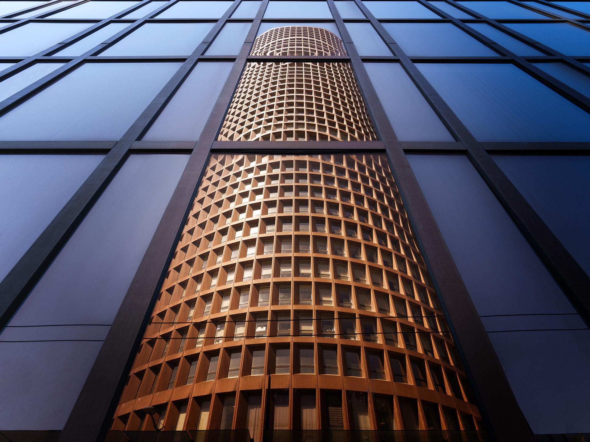 The Pencil (le Crayon in french)