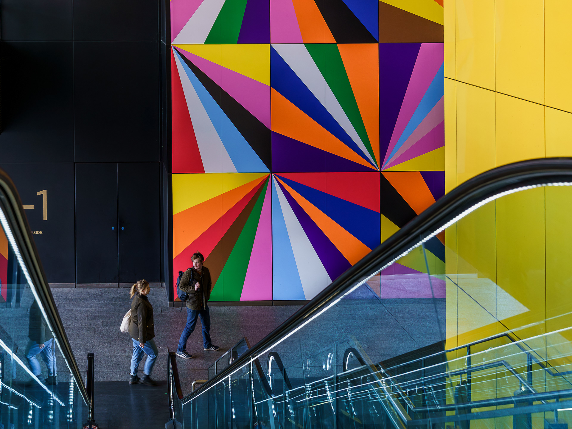 Add colors to your London life !