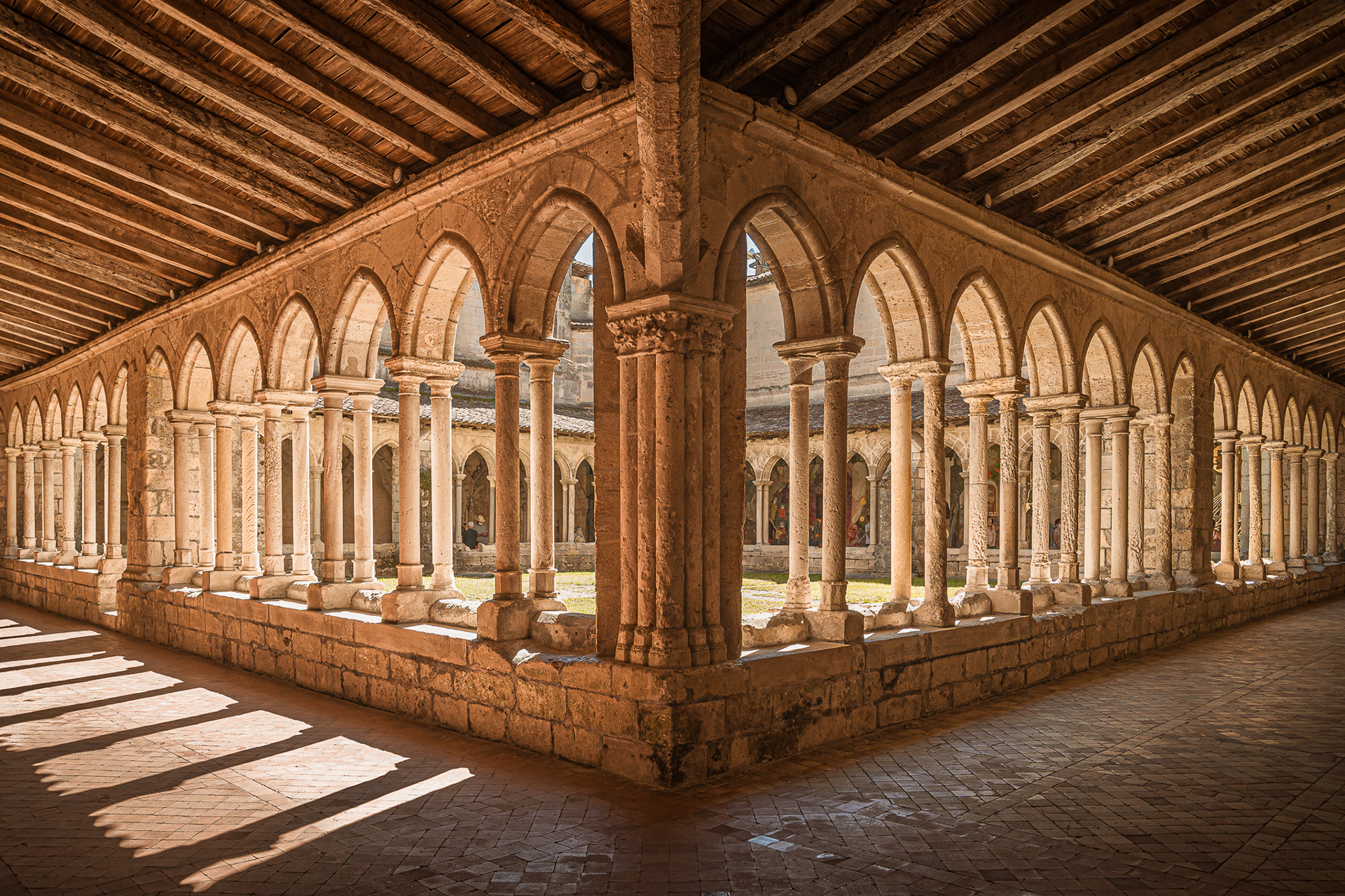 The cloister - Saint-Emilion