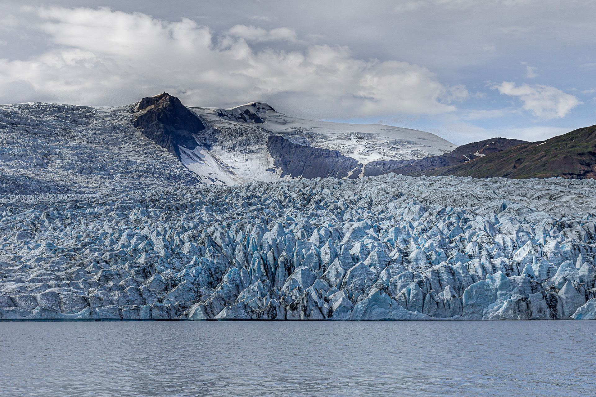 Fjallsárlón glacier lagoon