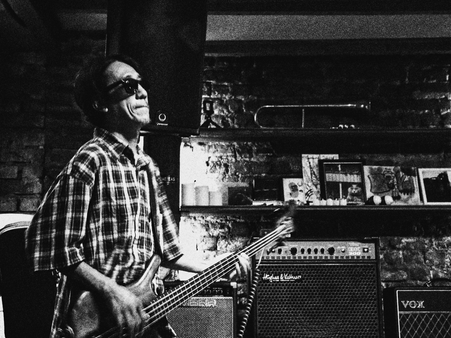 Slap that bass