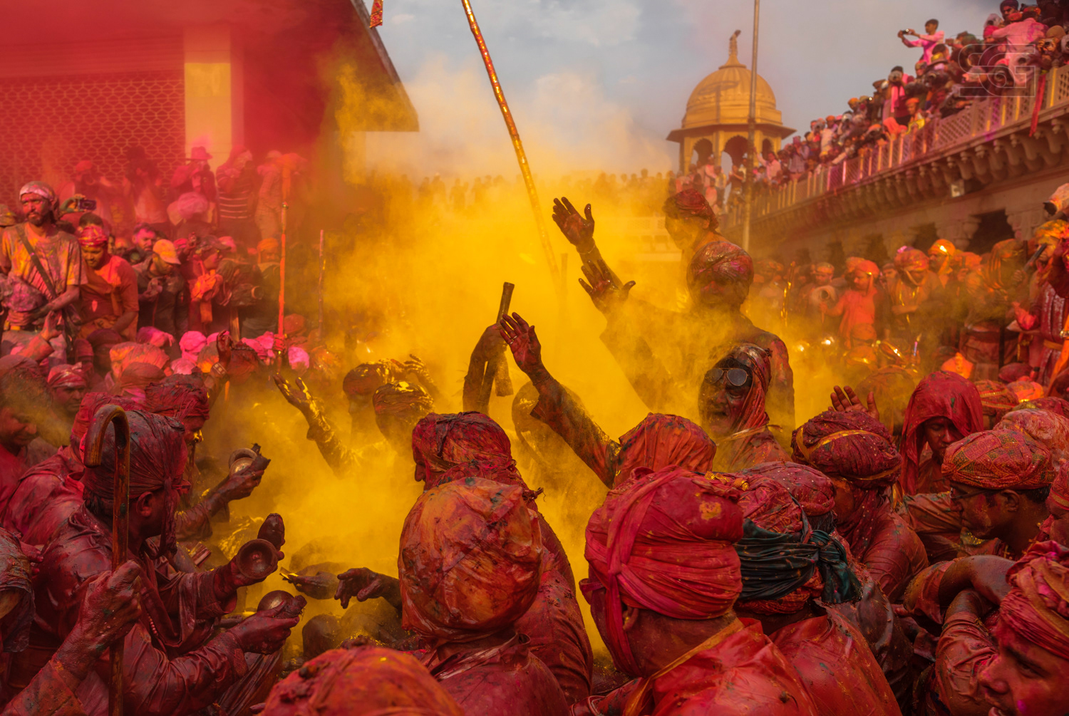 Samaj singling songs and celebrating festival of colours, Vrindavan, Mathura, India