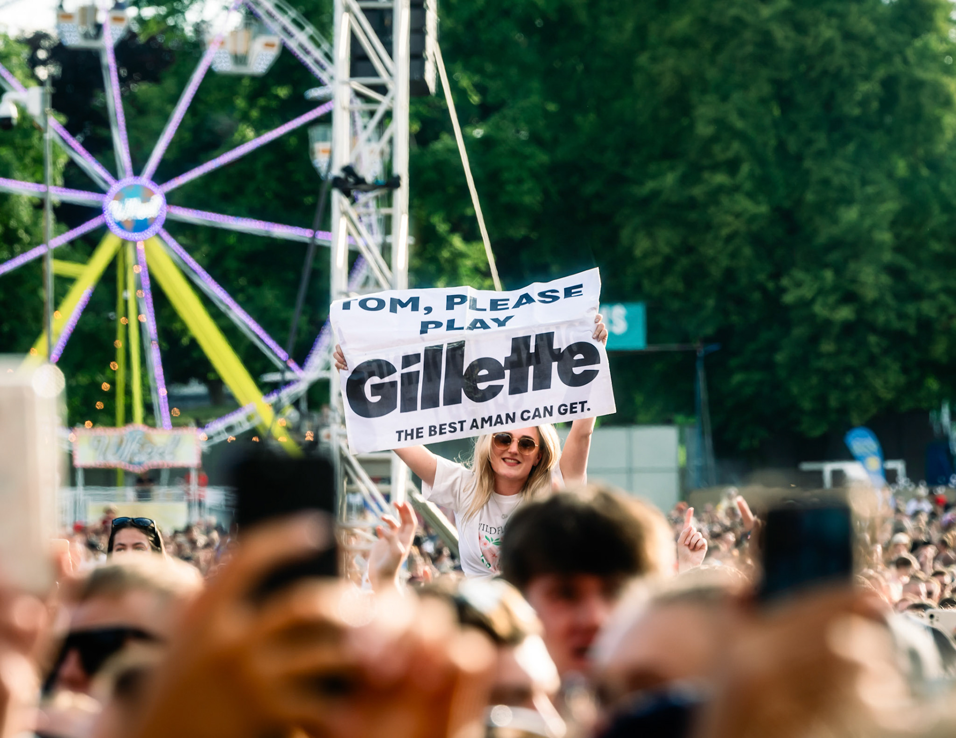 CROWD @ TRAMLINES (TOM GRENNAN)