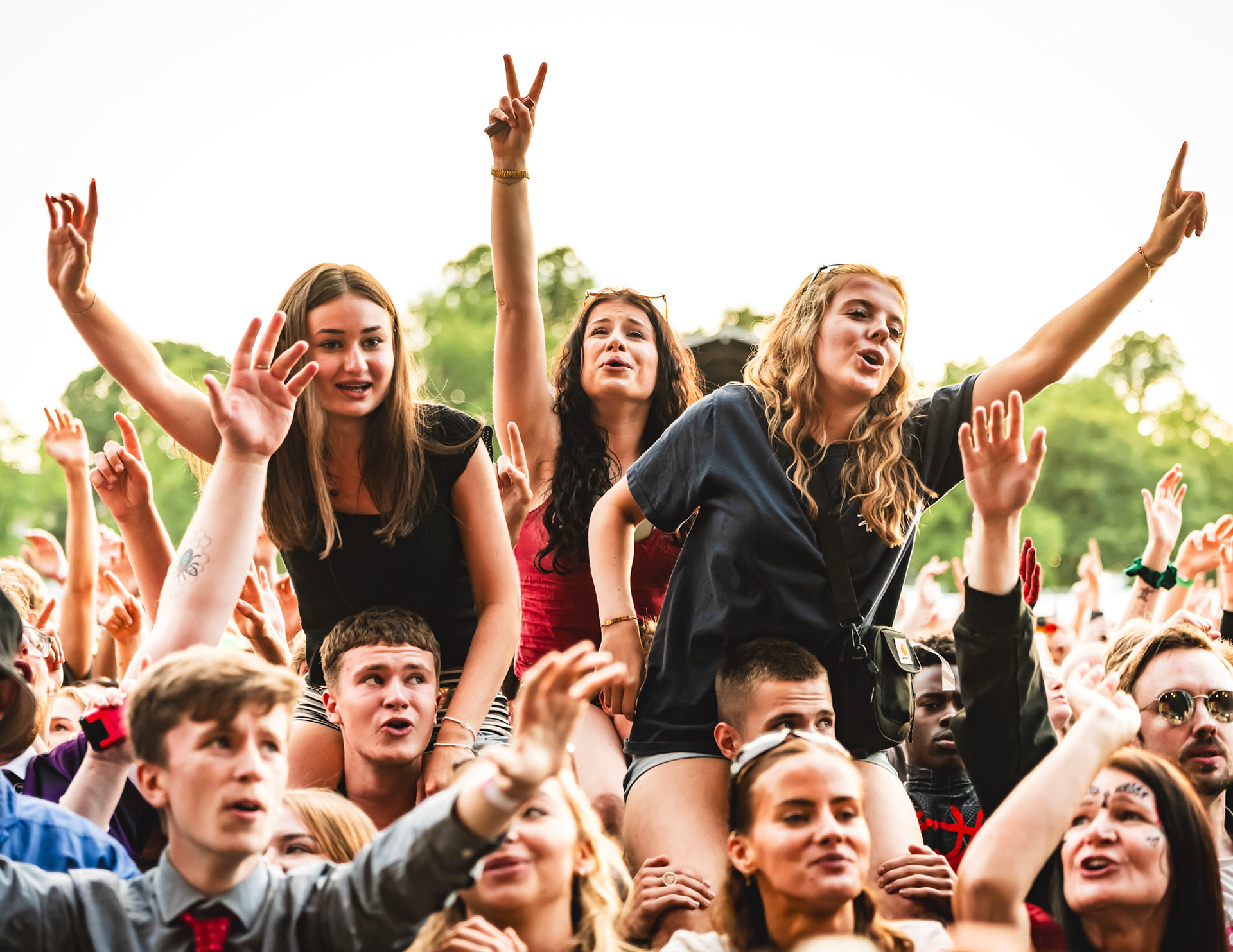 CROWD @ TRAMLINES (KASABIAN)