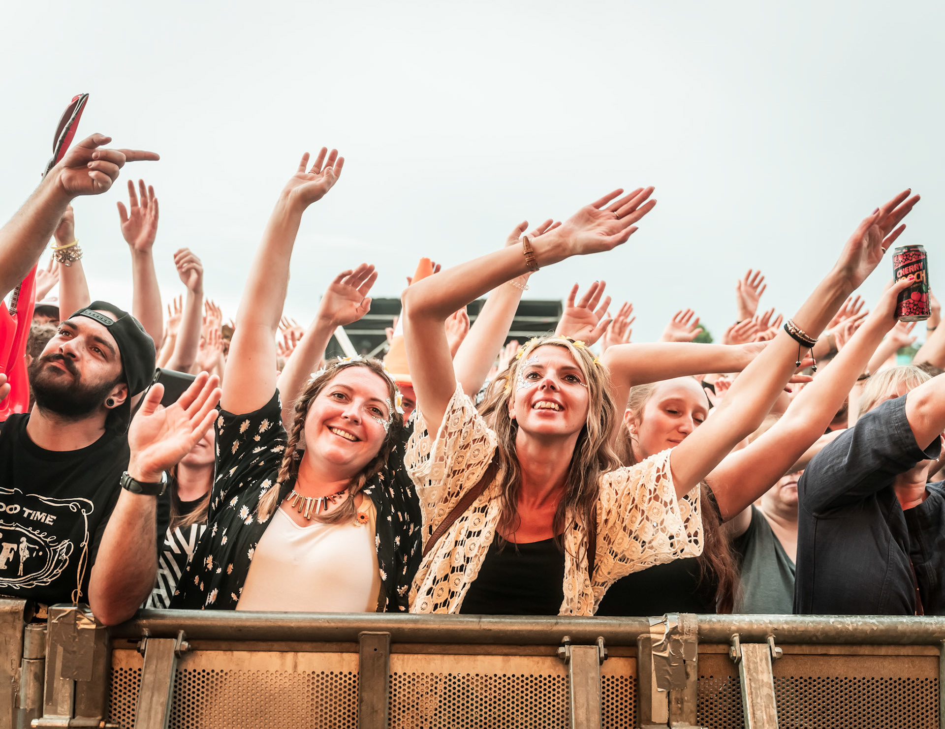 CROWD @ SPLENDOUR (TRAVIS)