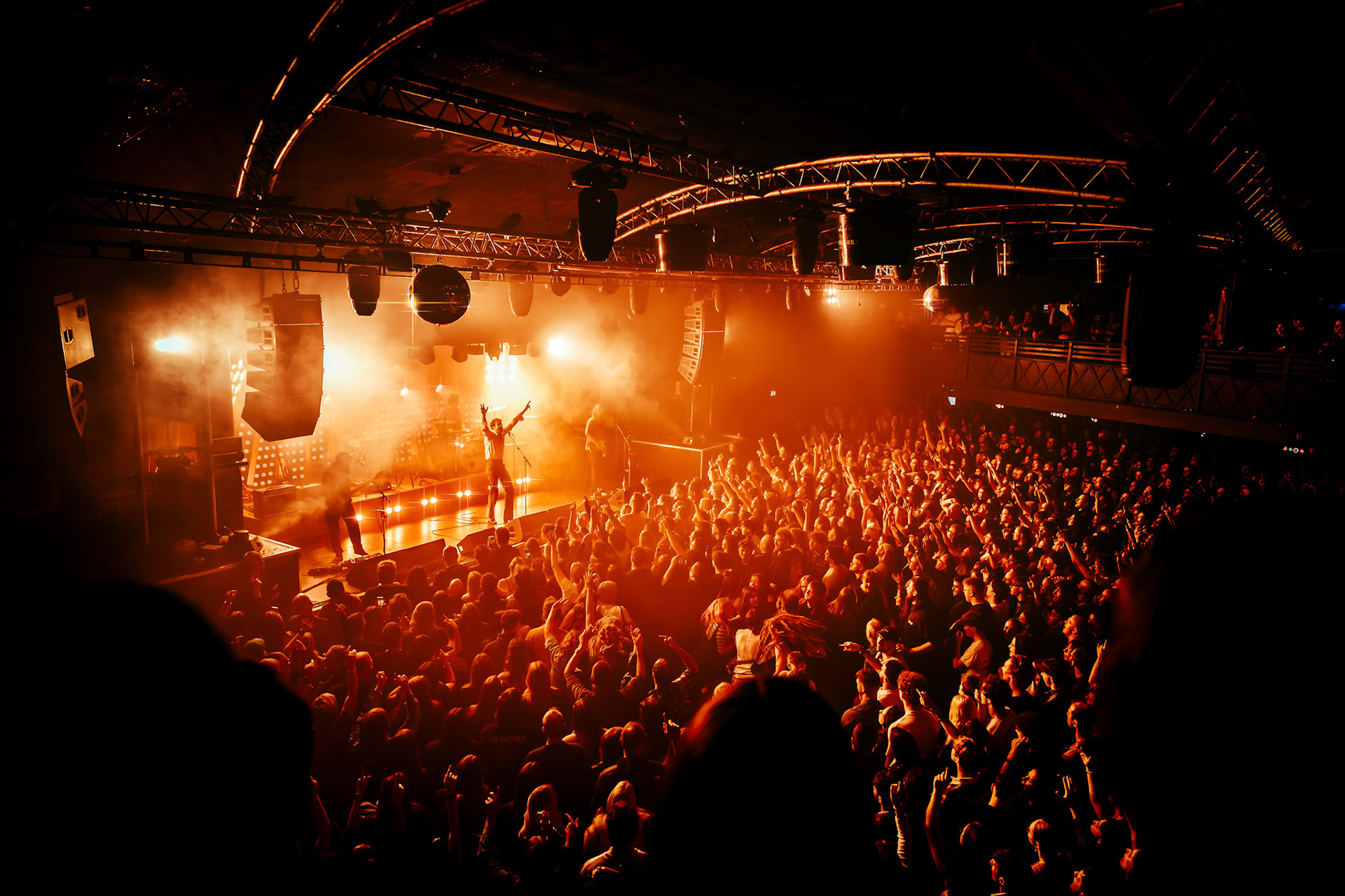 THE VACCINES