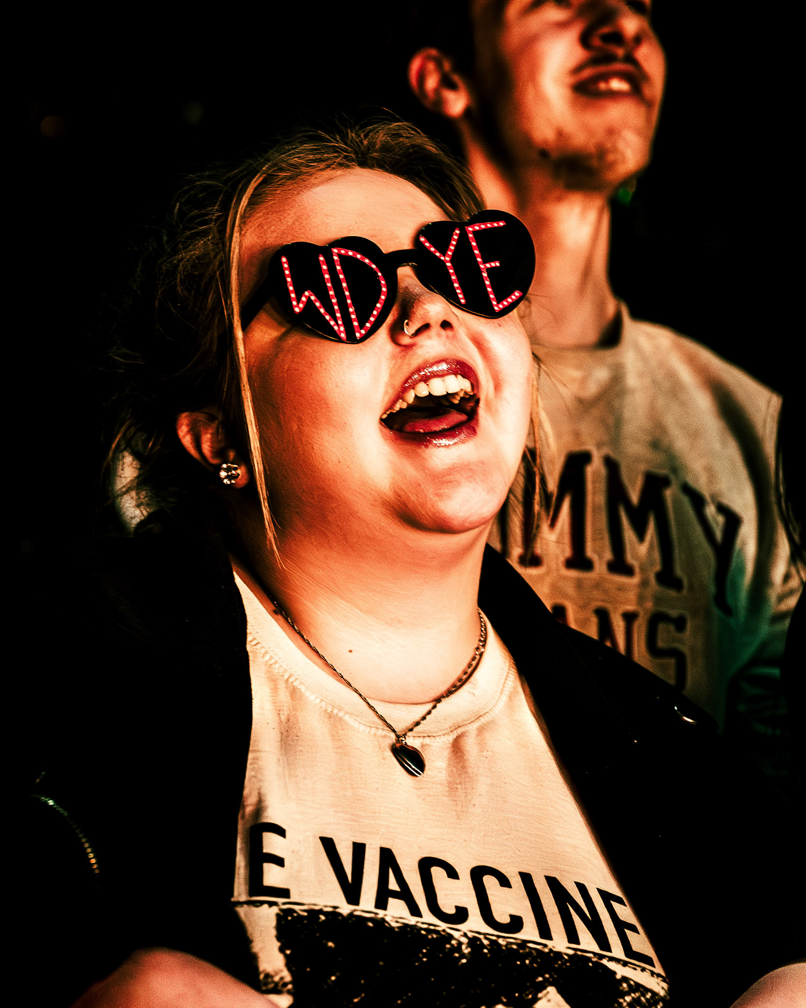 CROWD @ THE VACCINES
