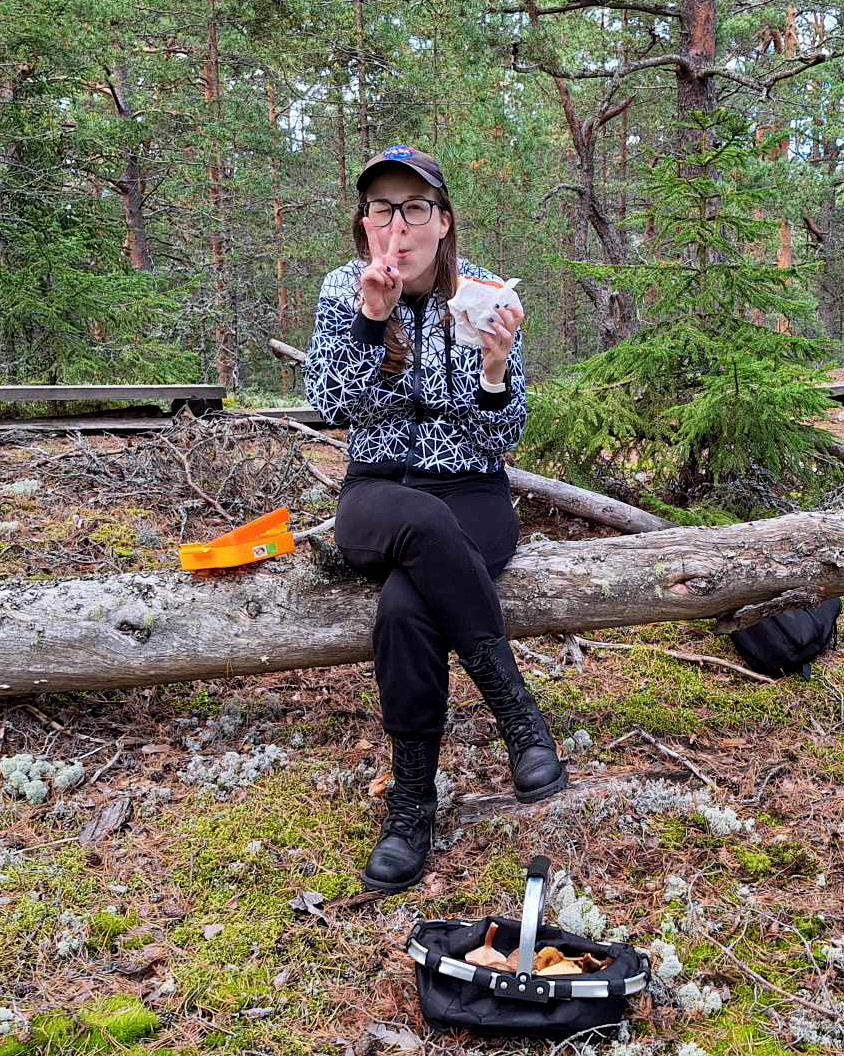 This is me, on a hike, with a basket of mushrooms I wasn't planning on picking. Eating my homemade salmon sandwich. Salmon that my dad cured himself. So basically, this is me in my natural habitat.