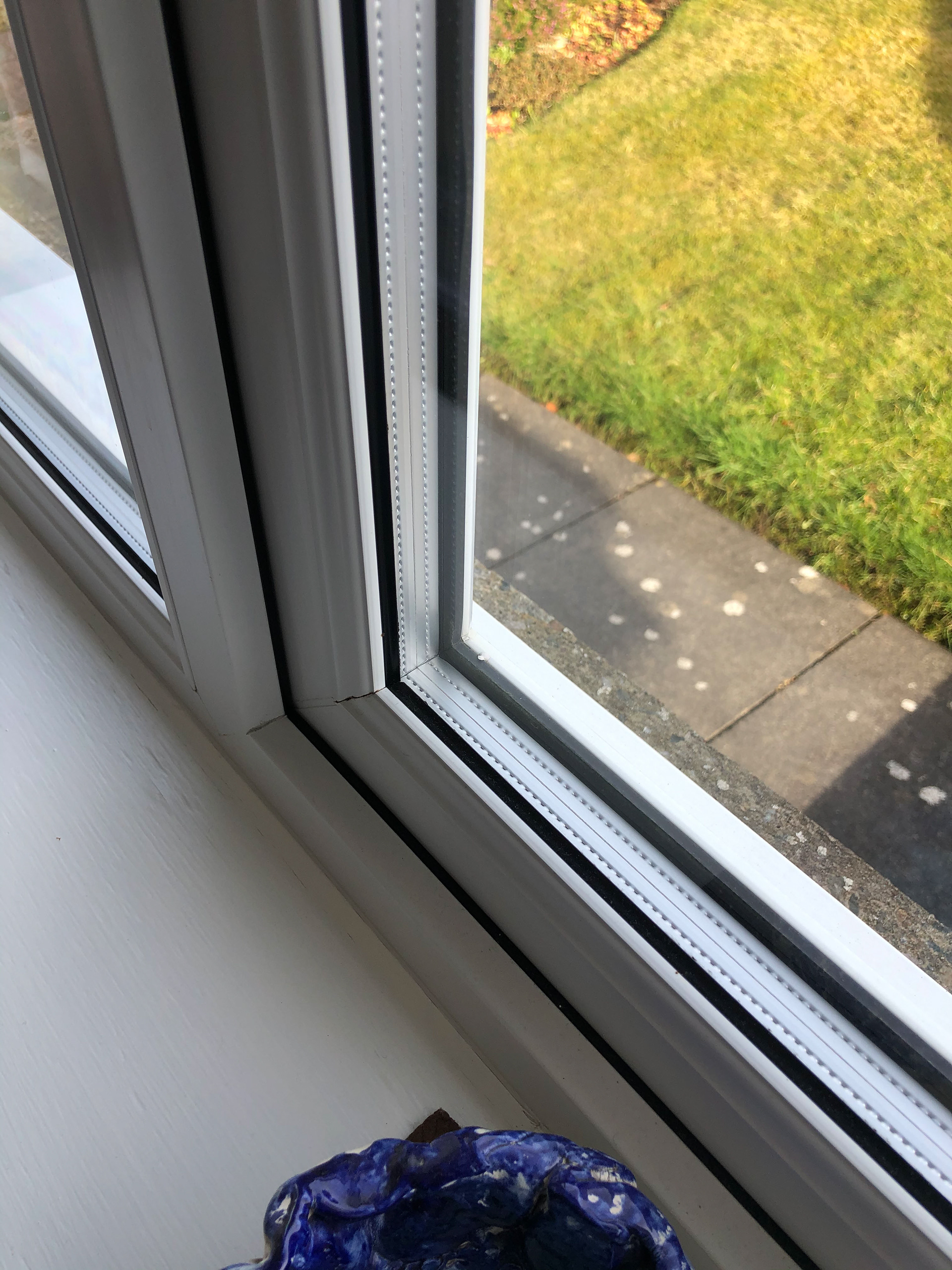 Good double glazing, but with poor thermal bridging