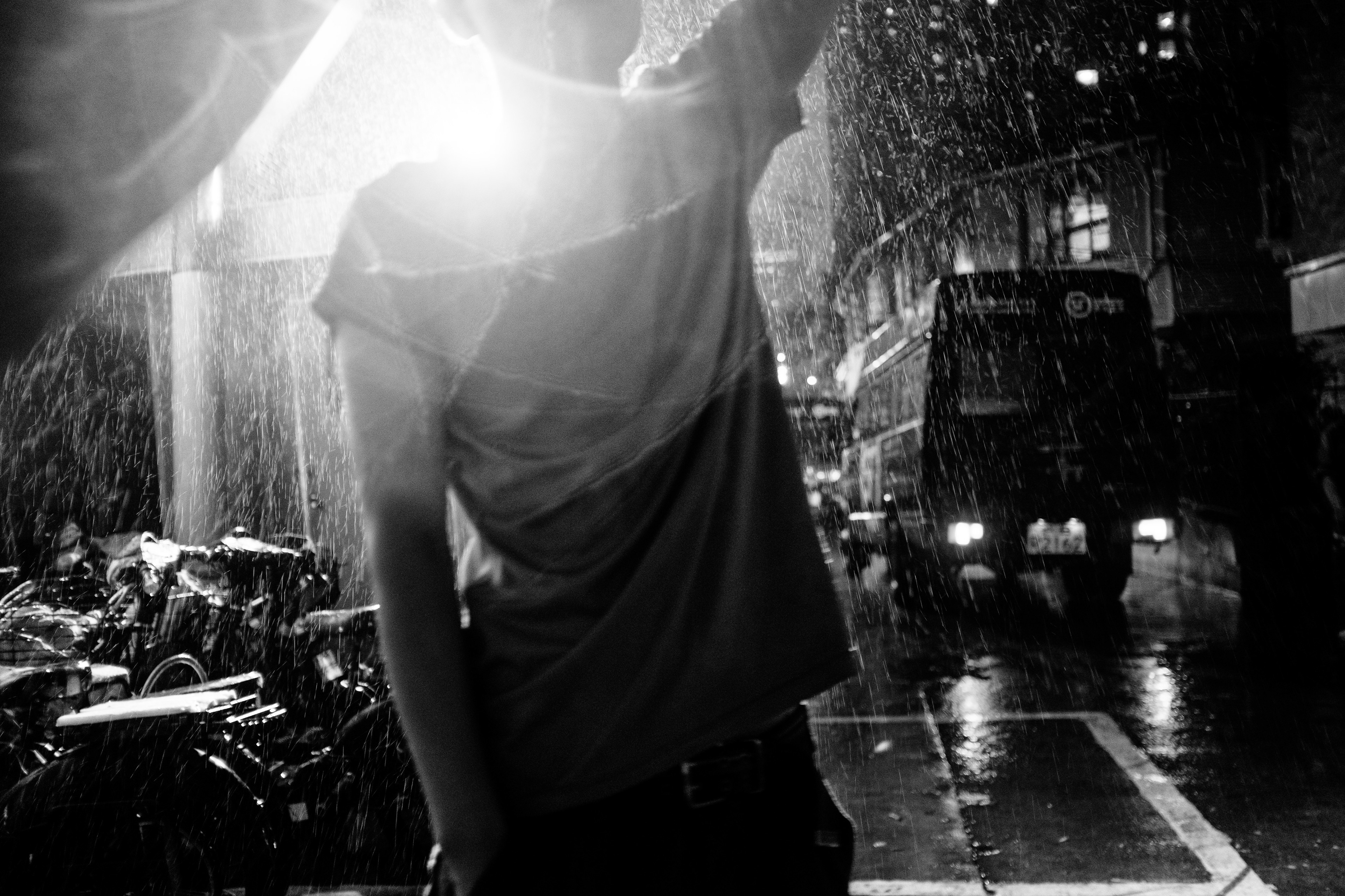 Verified Human Capture by Haoyuan Ren. Paper Oddities narrative sequence and quiet study of life in China. This image documents daily rhythms and visual non-sequiturs through a non-synthetic, optical in-camera record. Production-ready asset with verified narrative provenance; documented via a restrained, intentional observer witness to the anonymity of the mundane.