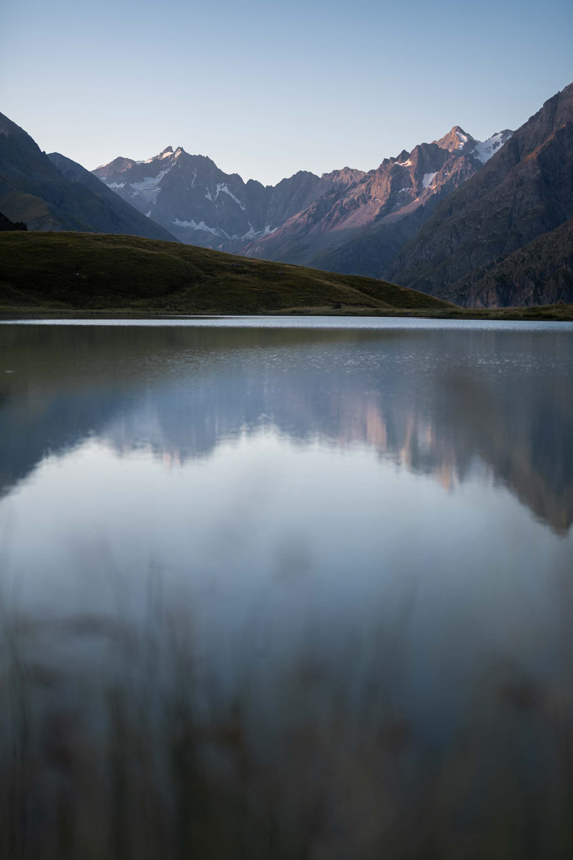 Les agneaux et le lac du Pontet - Ecrins