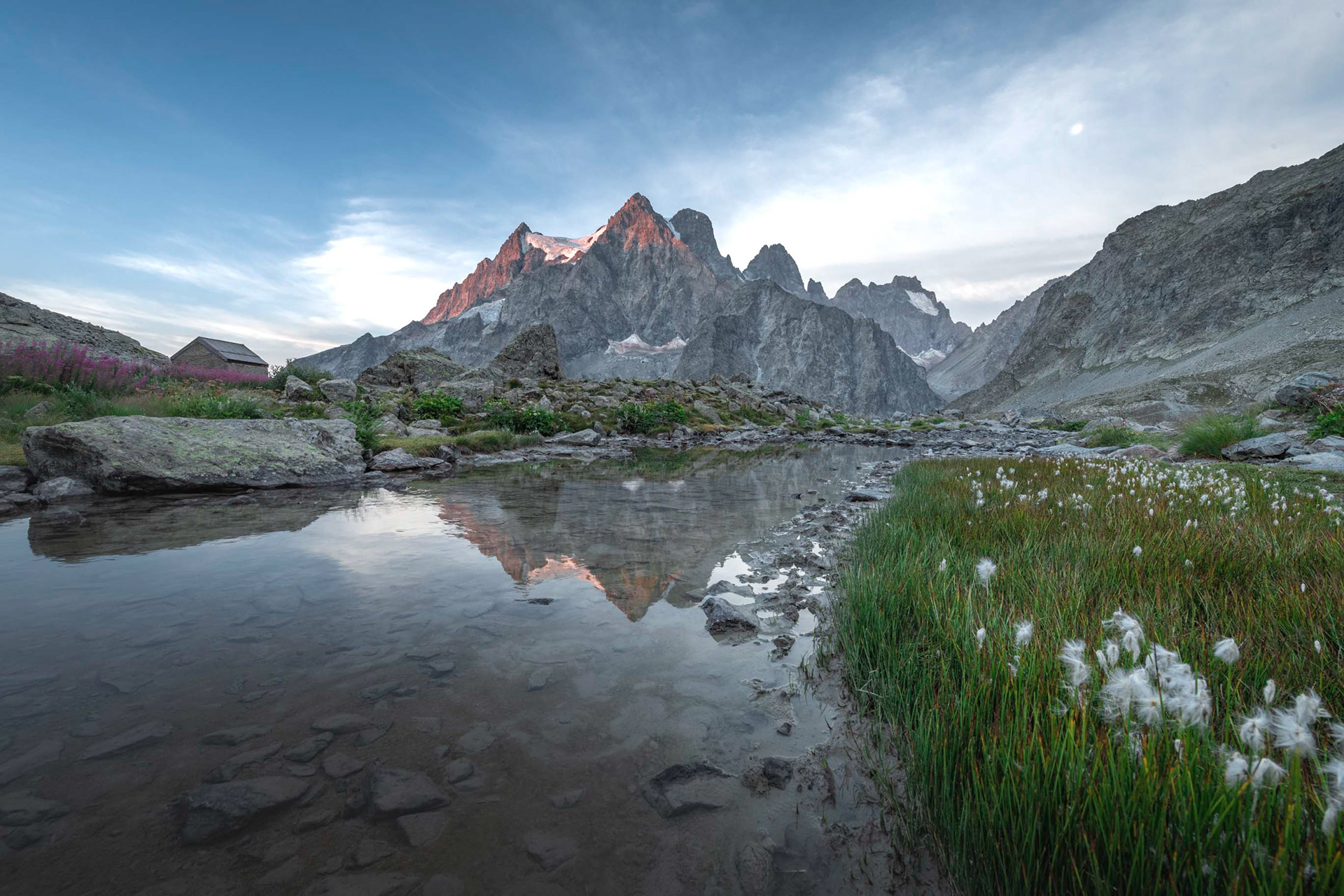 Pelvoux et refuge tuckett reflet - Ecrins